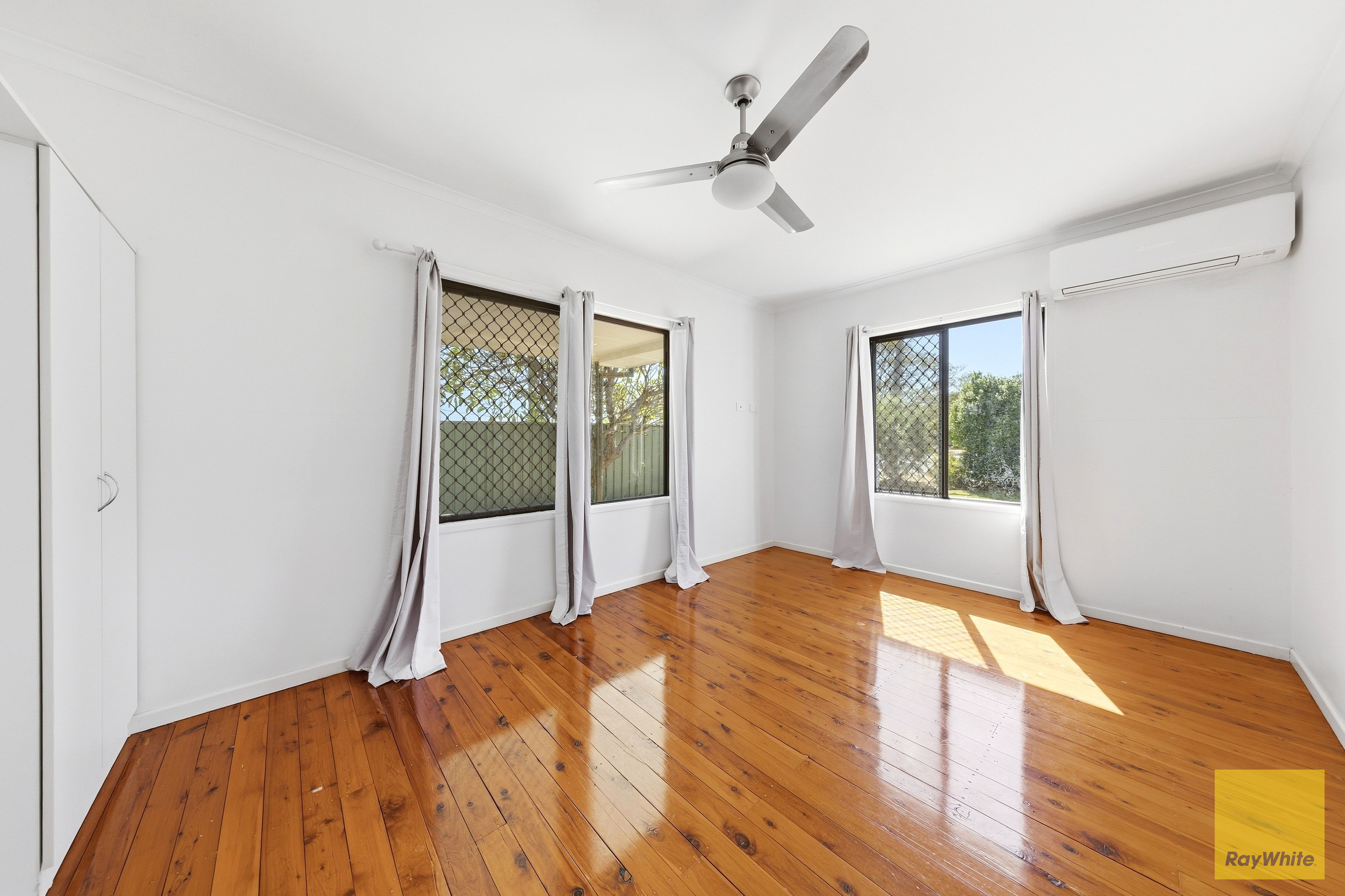 4 Racecourse Road — photo 14 of 14