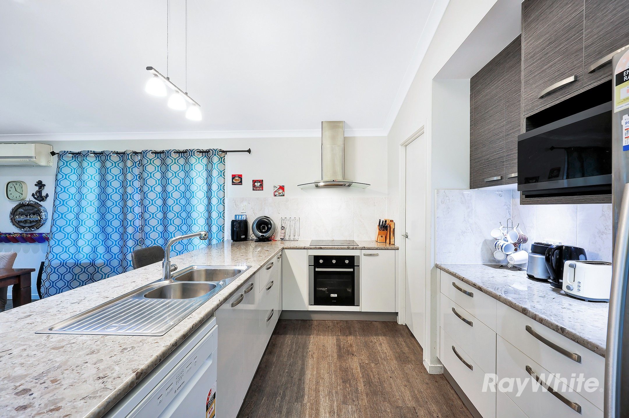 33 Burley Road — photo 10 of 25
