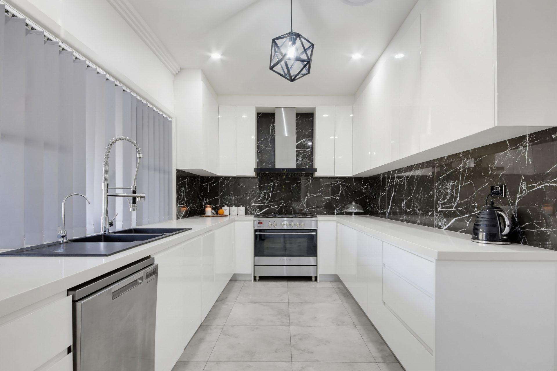331 Excelsior Street — photo 4 of 11