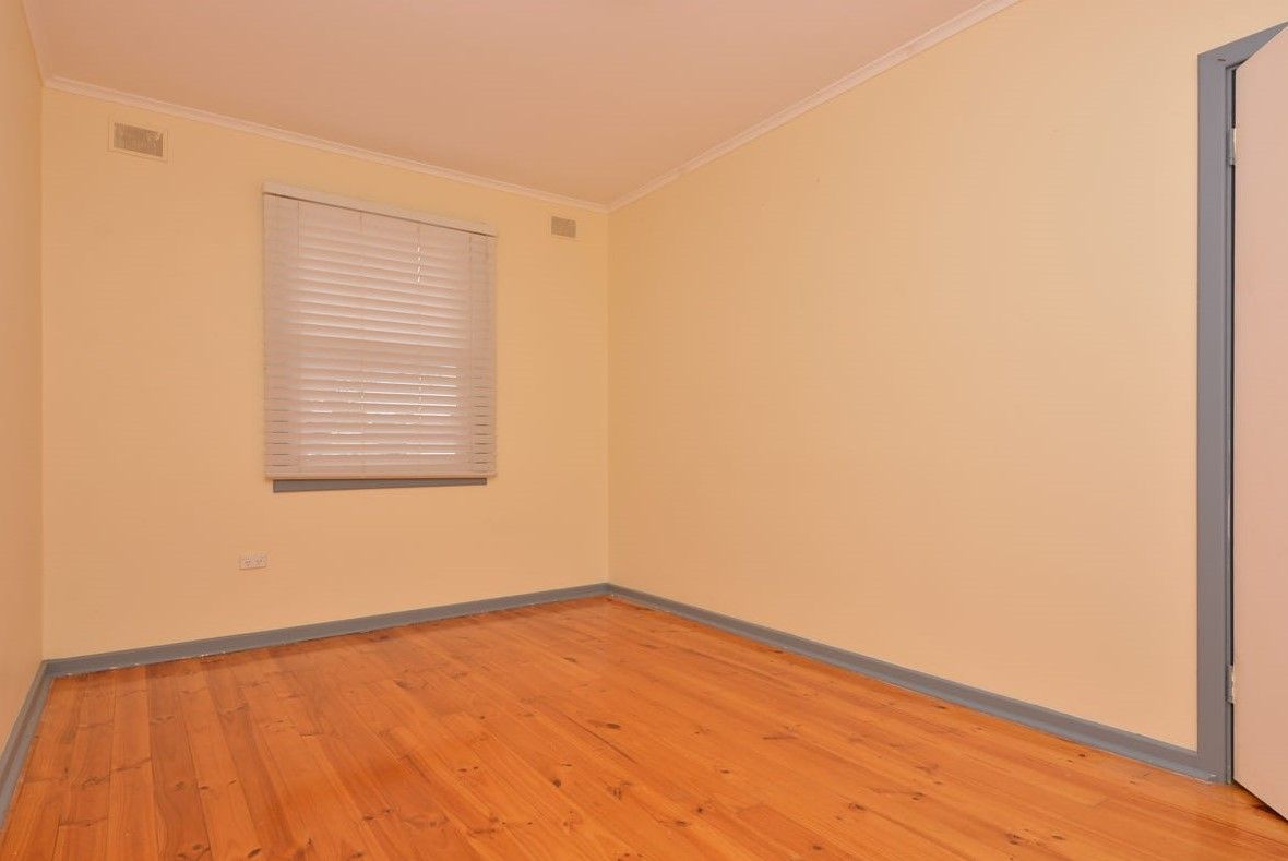 12 Albert Street — photo 7 of 13