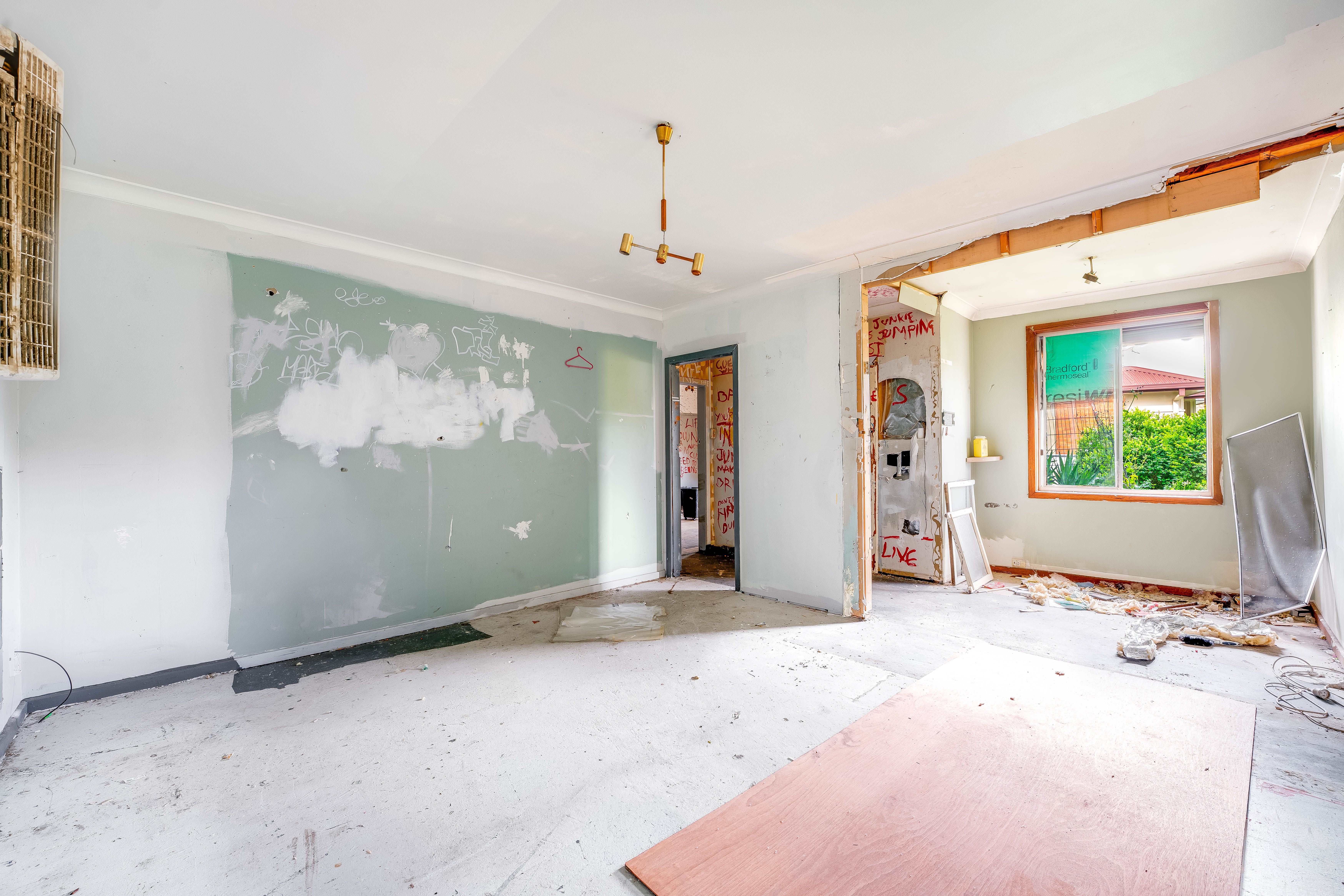 288 Swan Street — photo 14 of 25