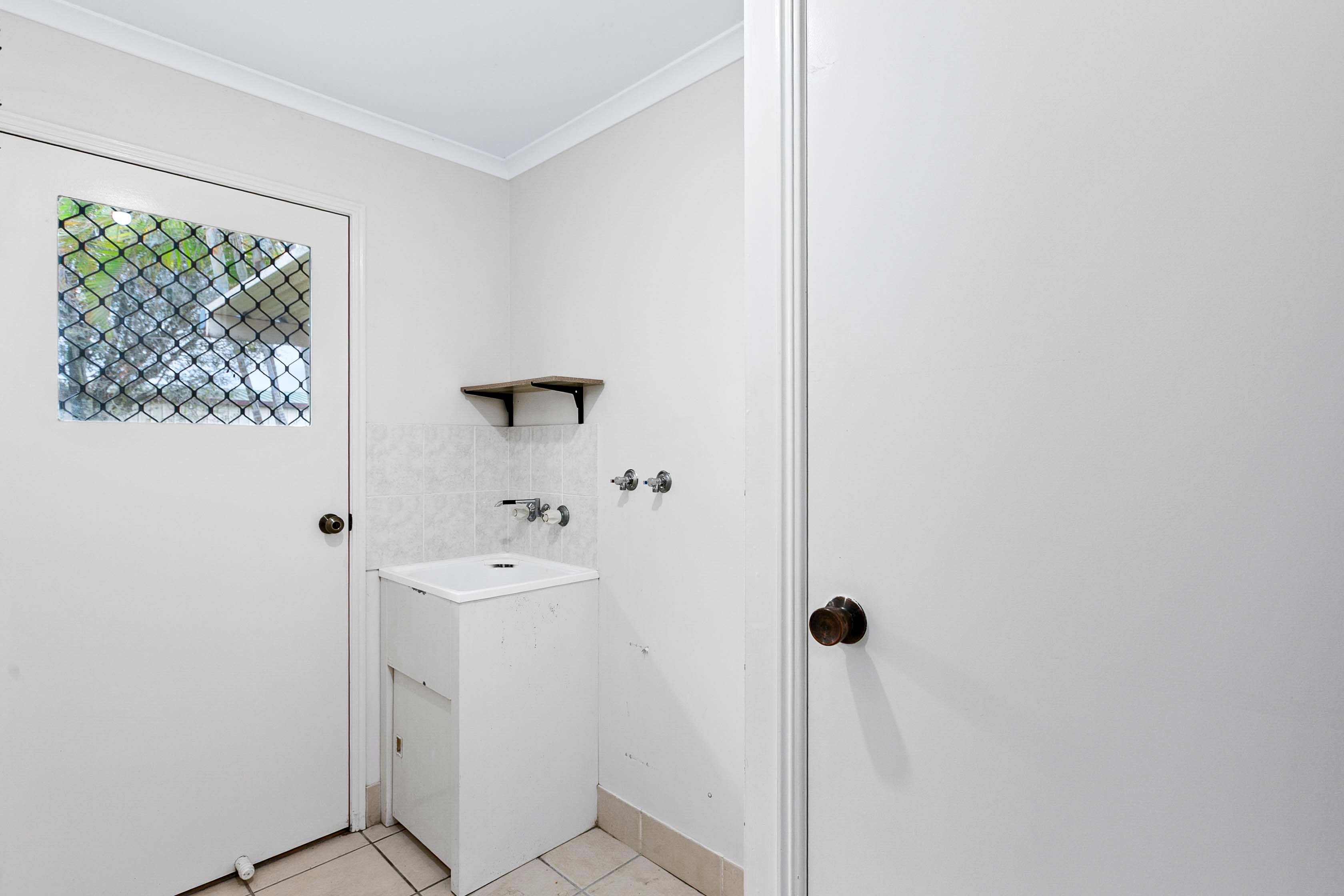18 Wide Bay Drive — photo 13 of 21