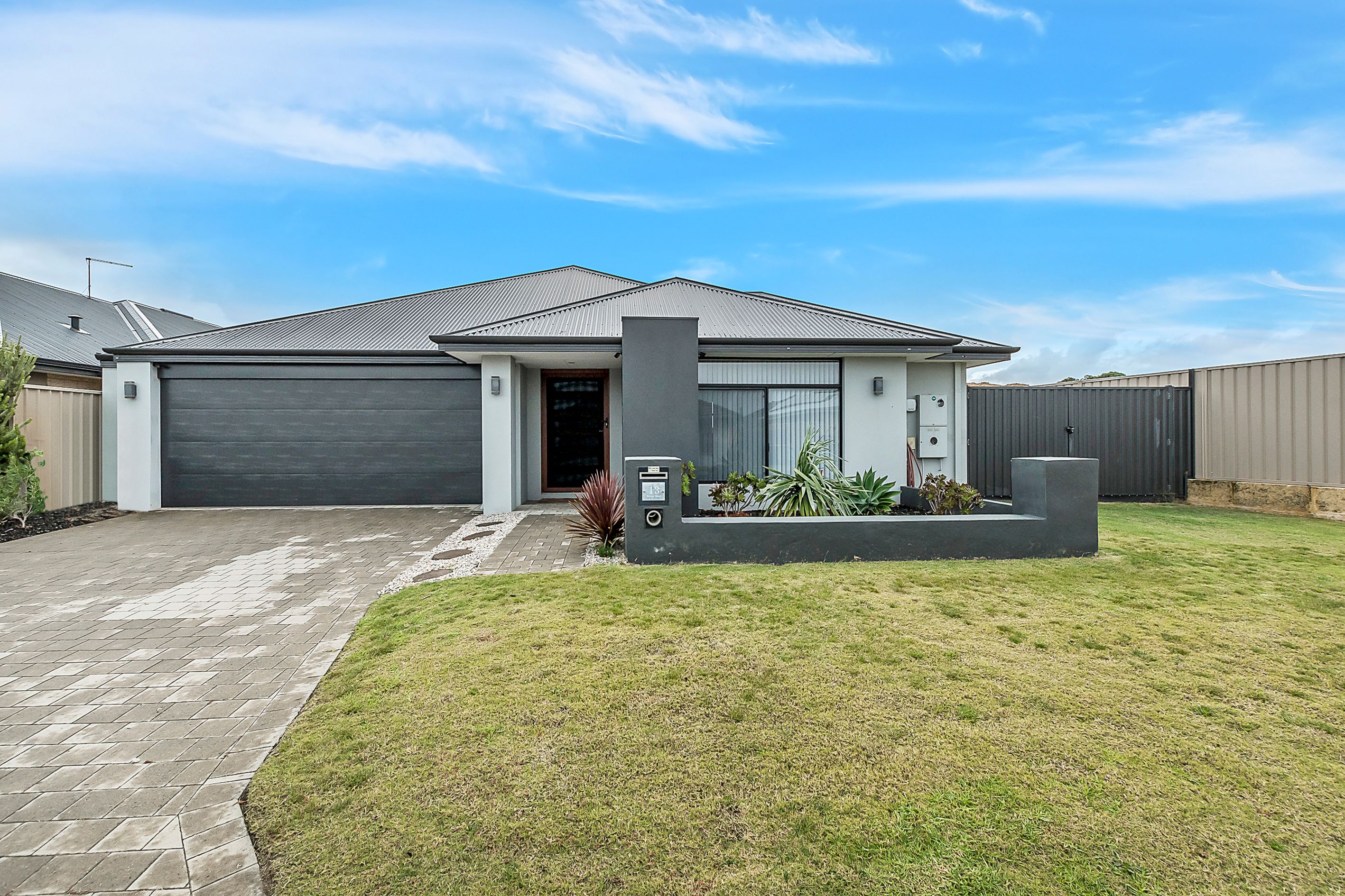13 Navajo Road, Karnup WA 6176