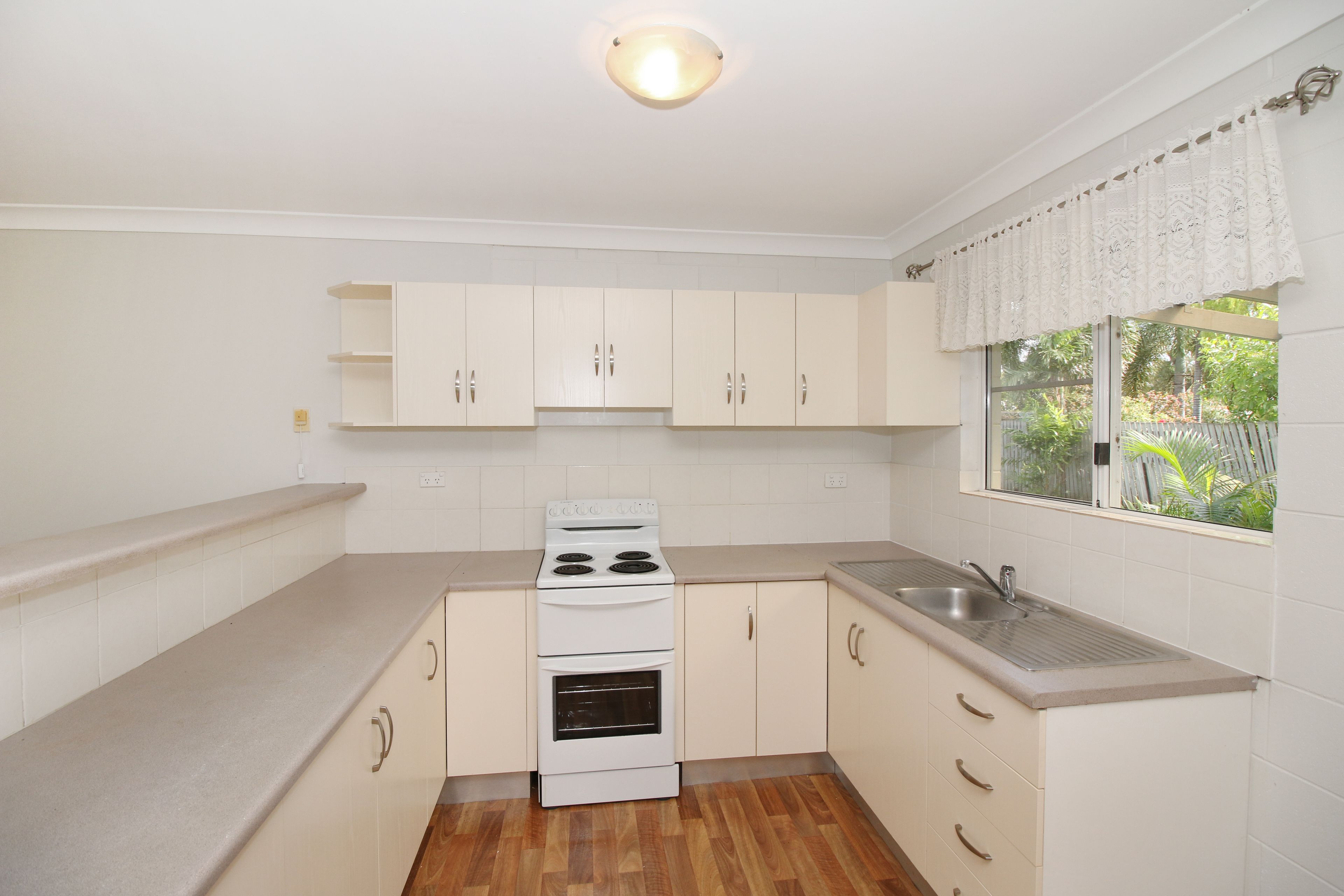 3 Tansey Court, Kelso, QLD 4815