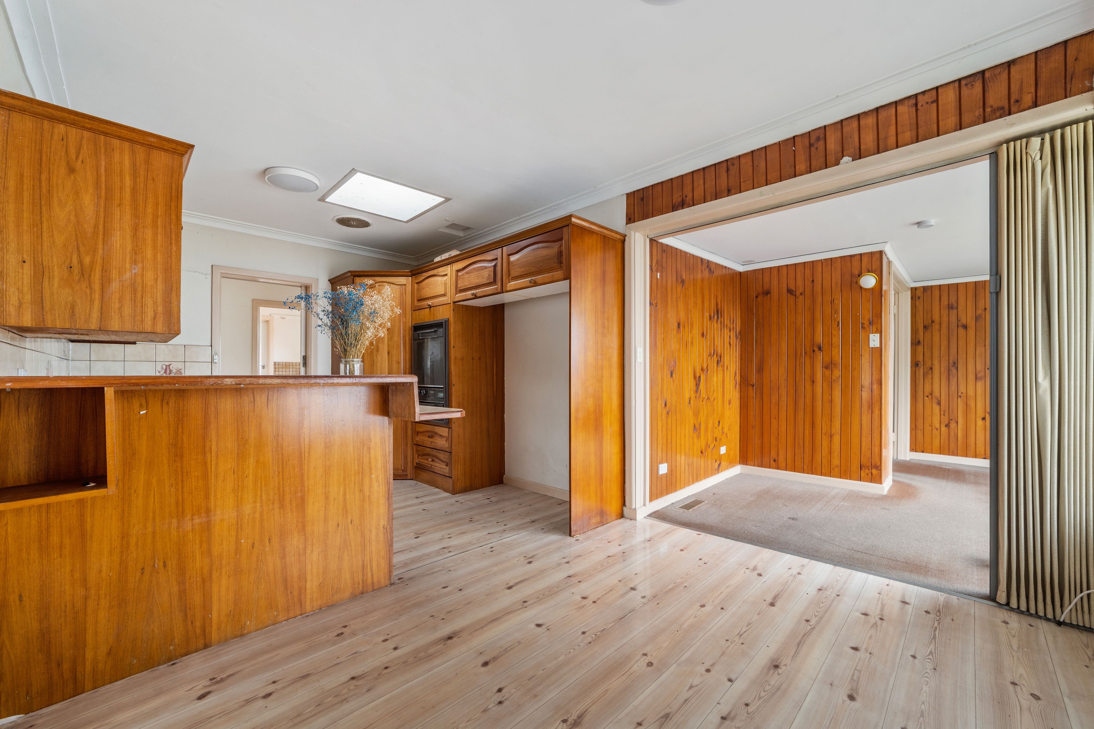 338 Blackburn Road — photo 4 of 10