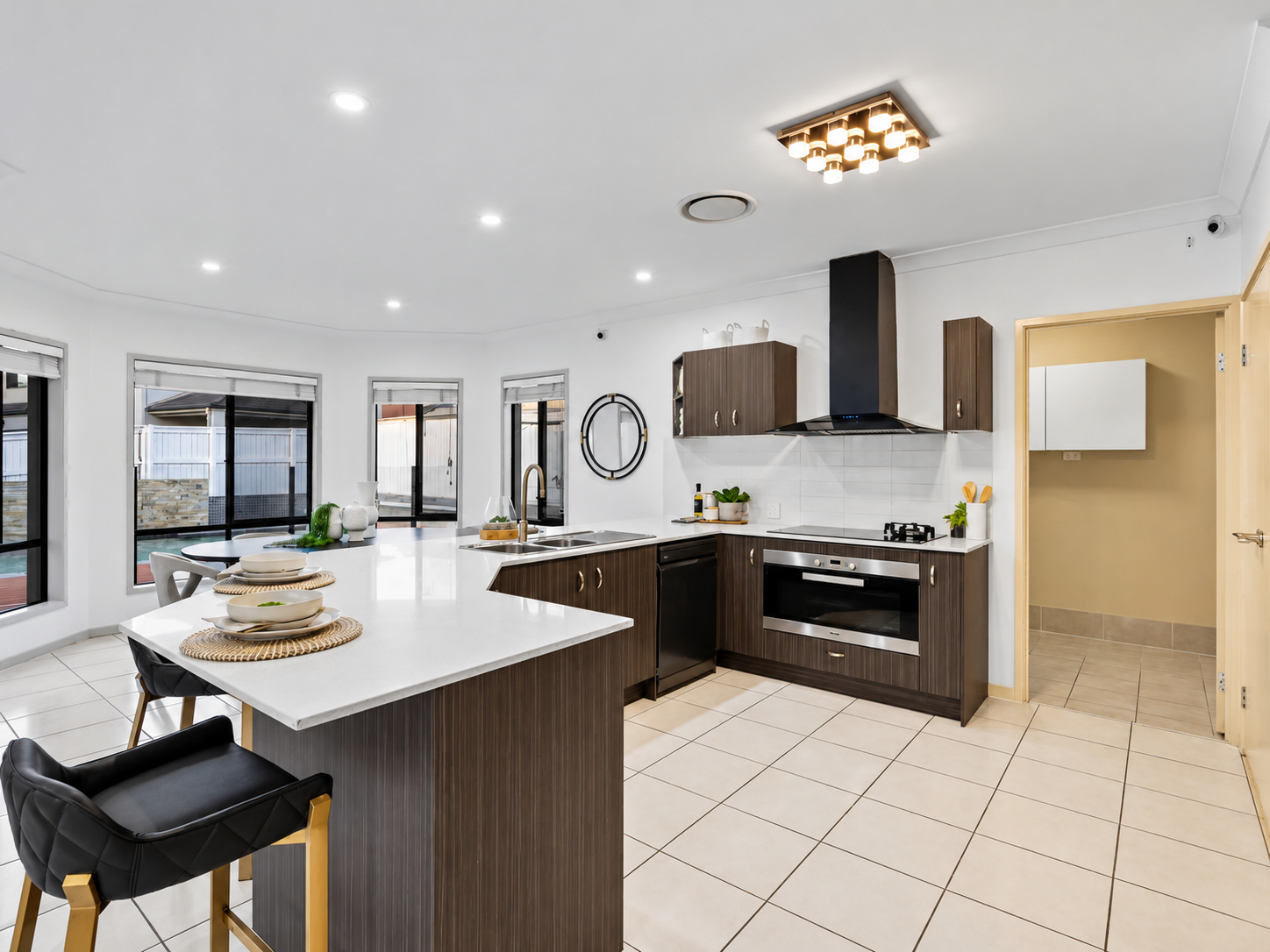 2 Snowbell Close — photo 13 of 15