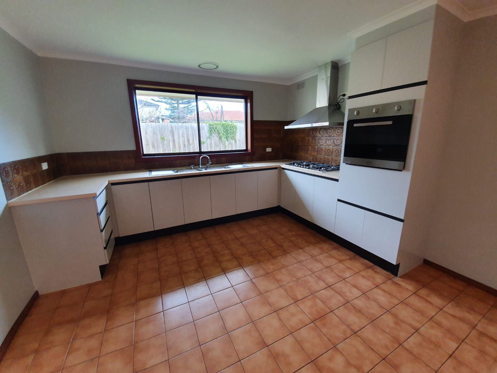 2/1391 North Road, Oakleigh East, VIC 3166