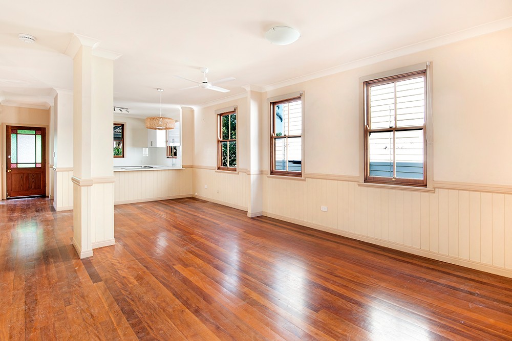 35 Headfort Street, Greenslopes, QLD 4120