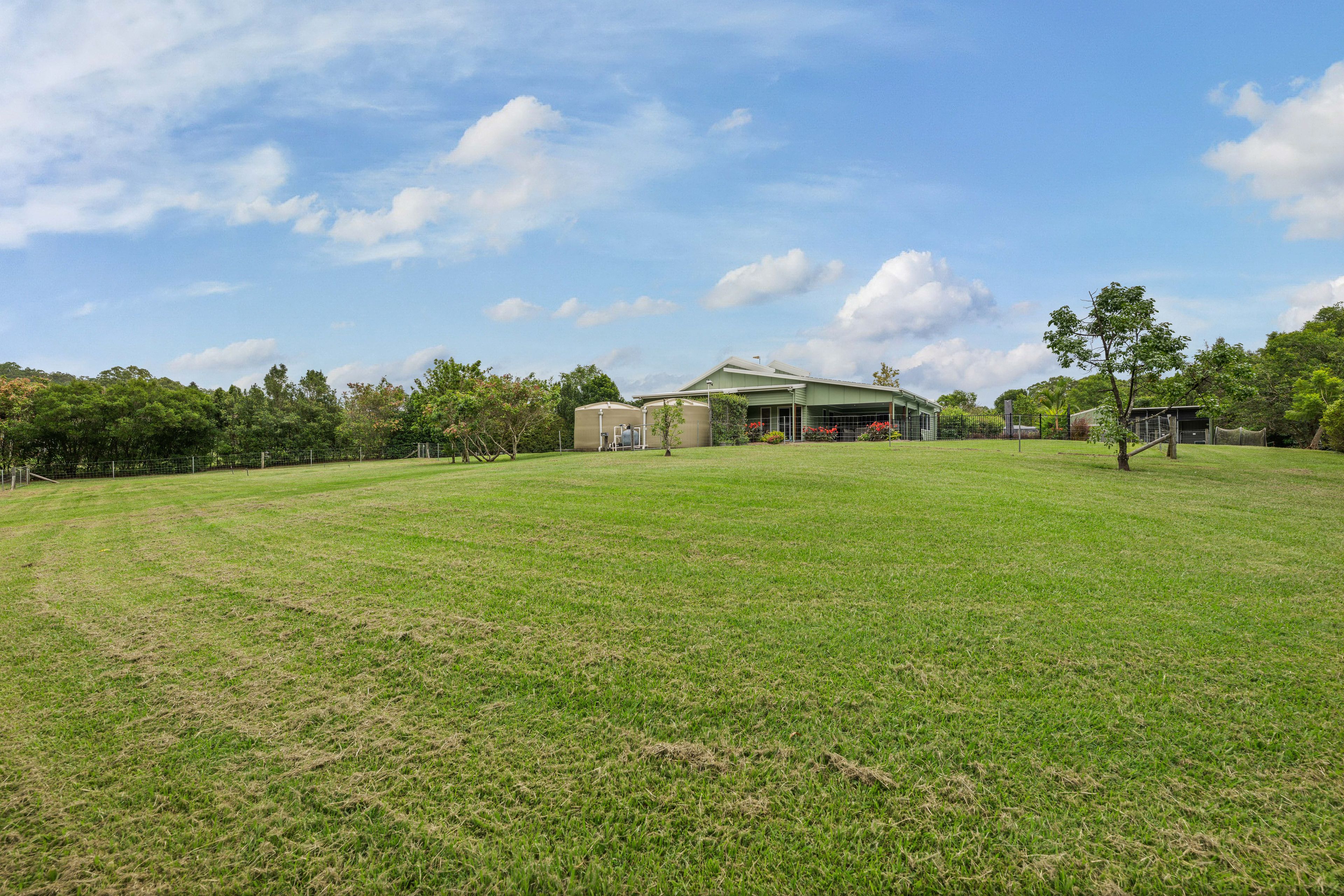 48 Hamilton Close, Mooloolah Valley, QLD 4553