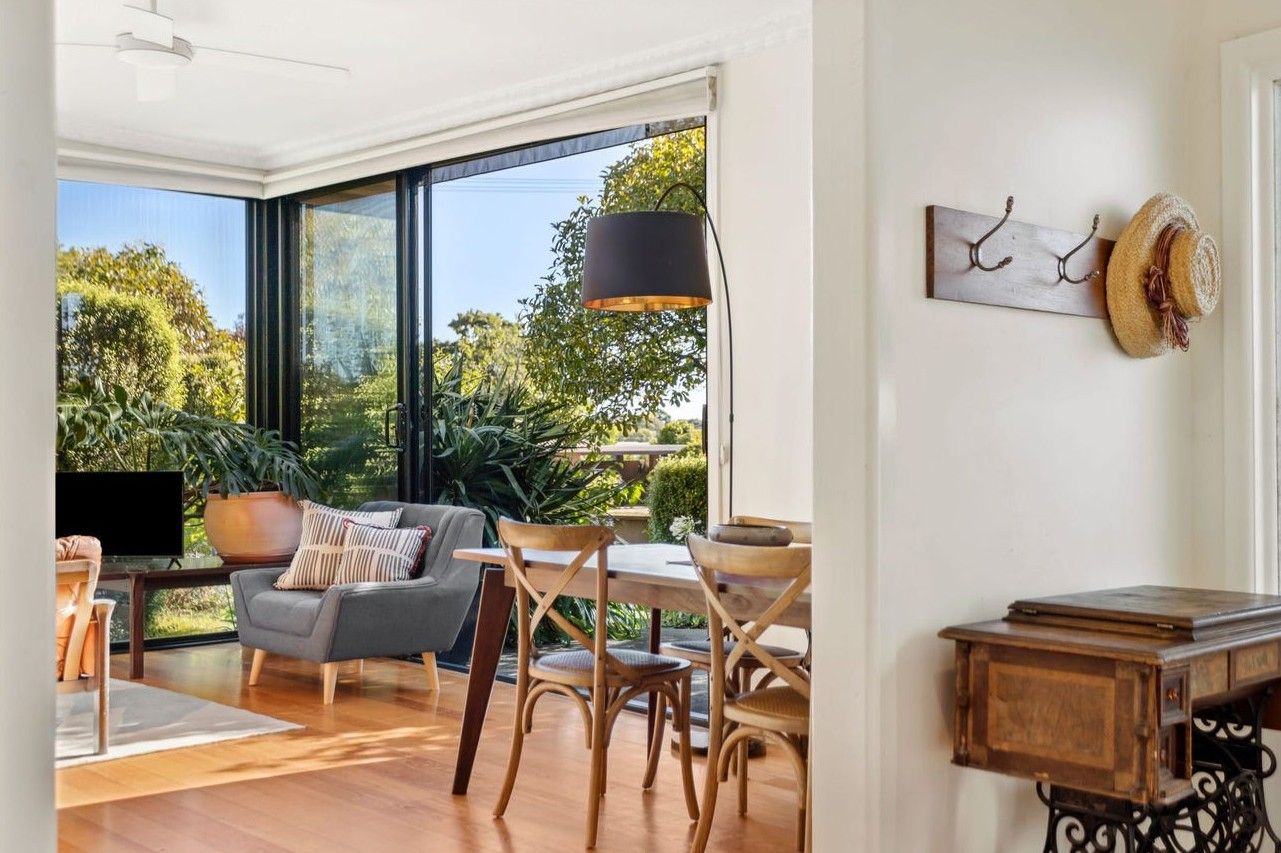 25 Orr Street — photo 3 of 17