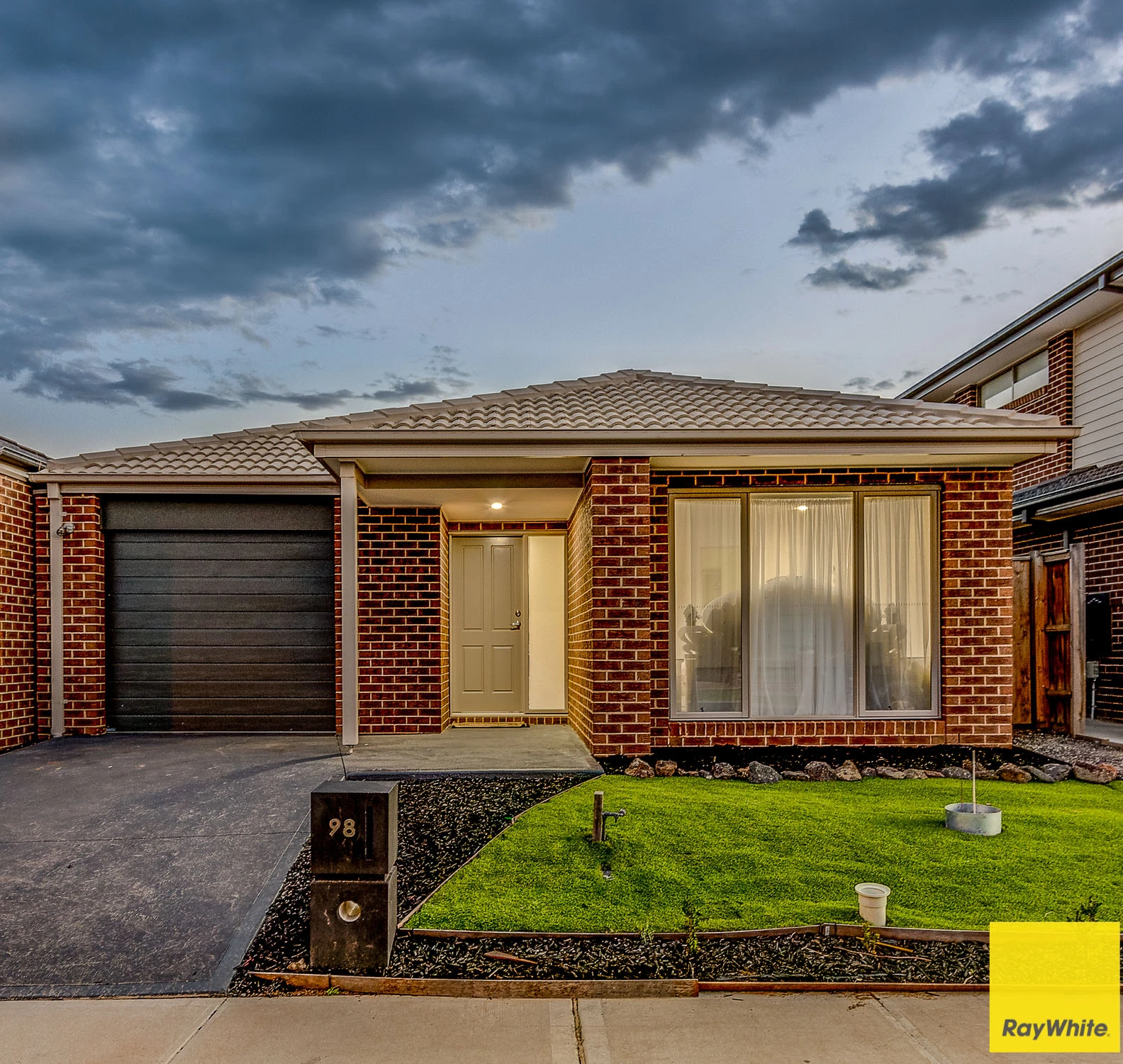 98 Alison Street, Truganina, VIC 3029