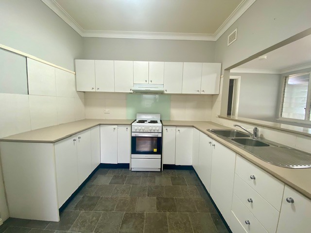 8 Carrington Street, St Marys, NSW 2760