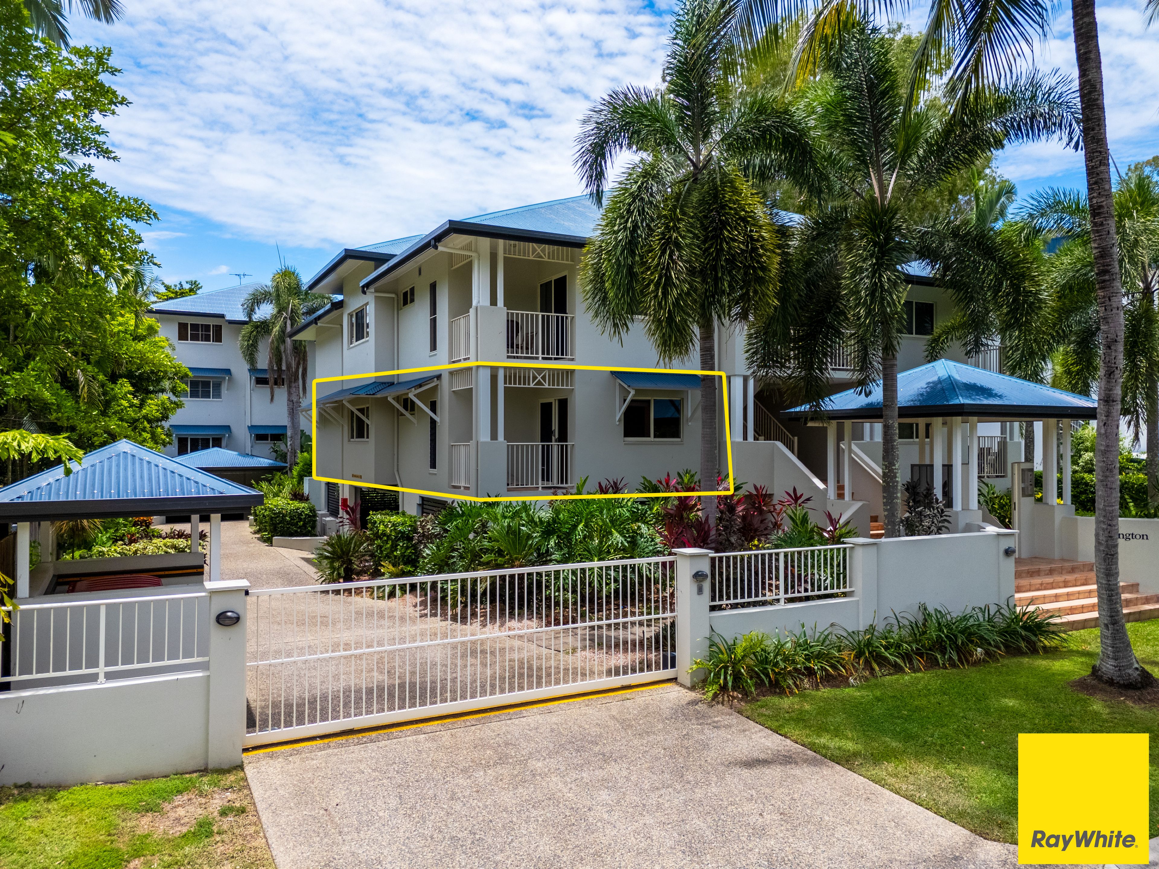 1/77 Arlington Esplanade, Clifton Beach, QLD 4879