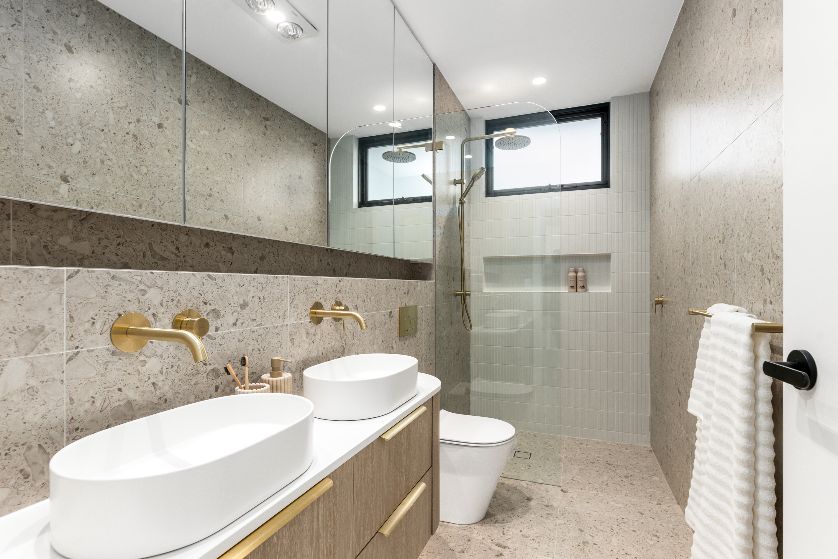 18B Birdwood, Sylvania, NSW 2224