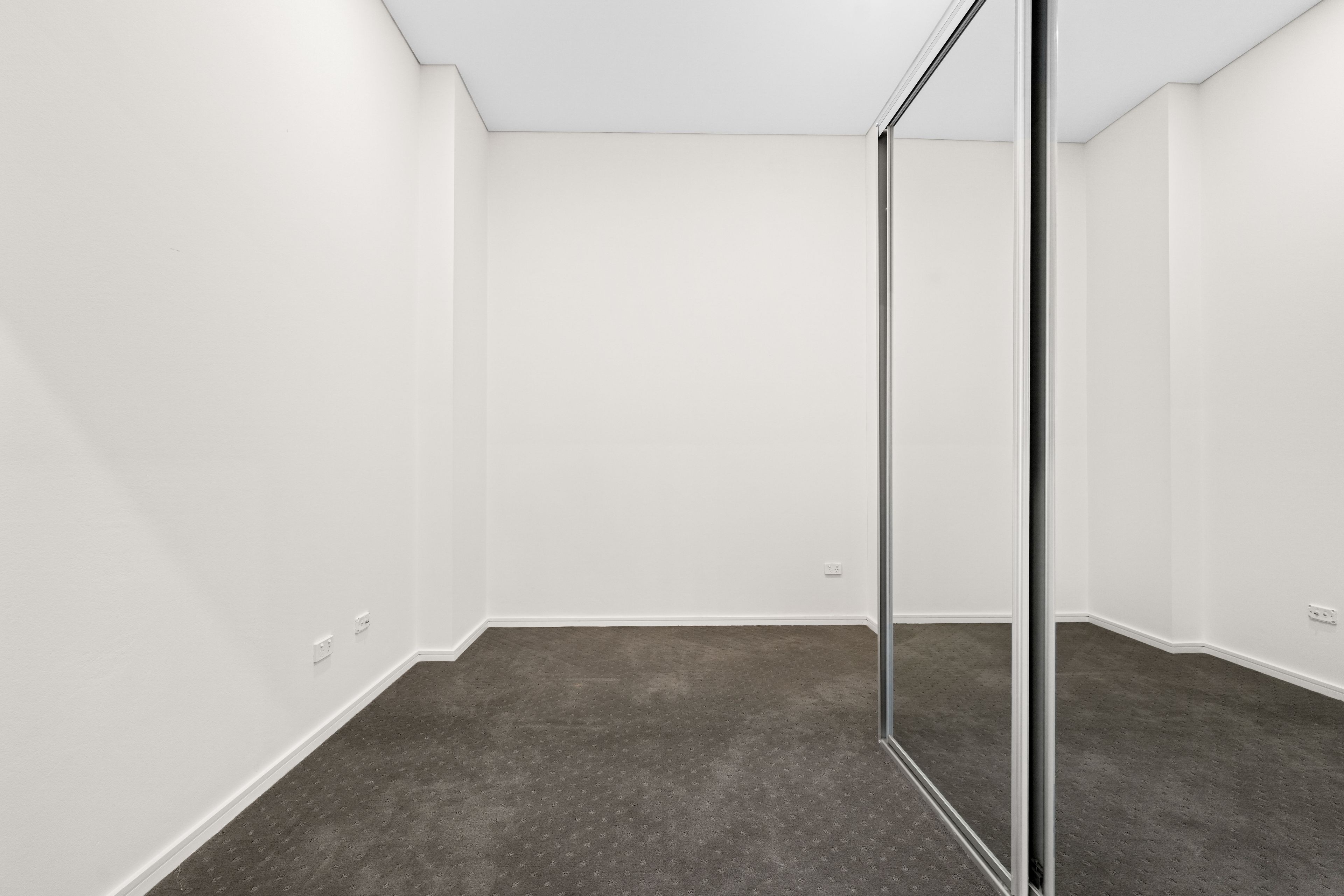 2/76 Majors Bay Road — photo 5 of 10
