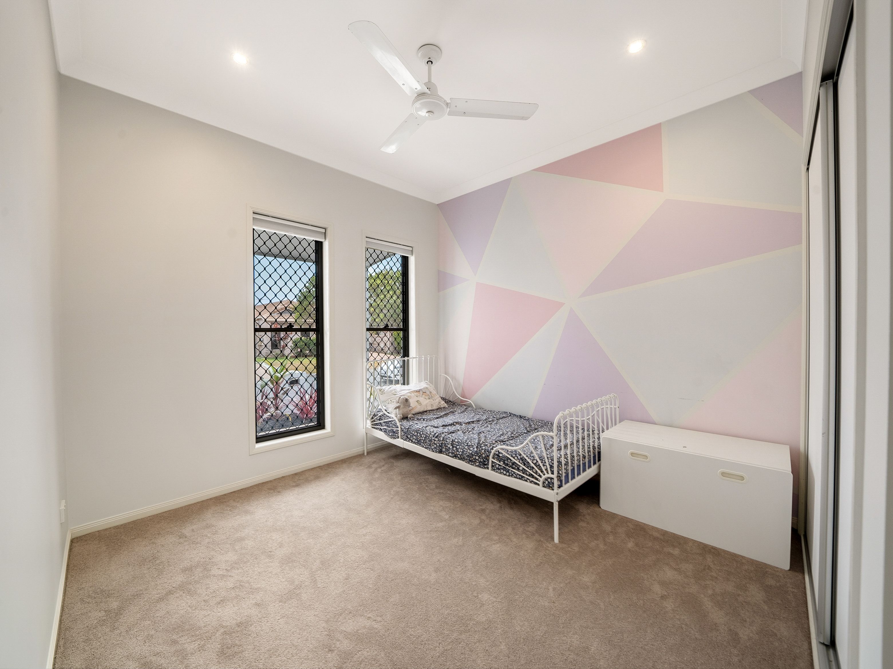15 Wallaby Street — photo 13 of 16