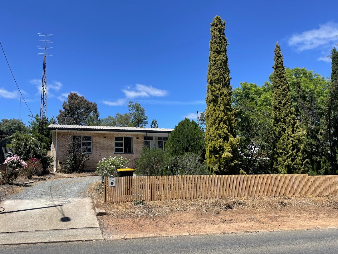 14 Powell Street, Clare, SA 5453