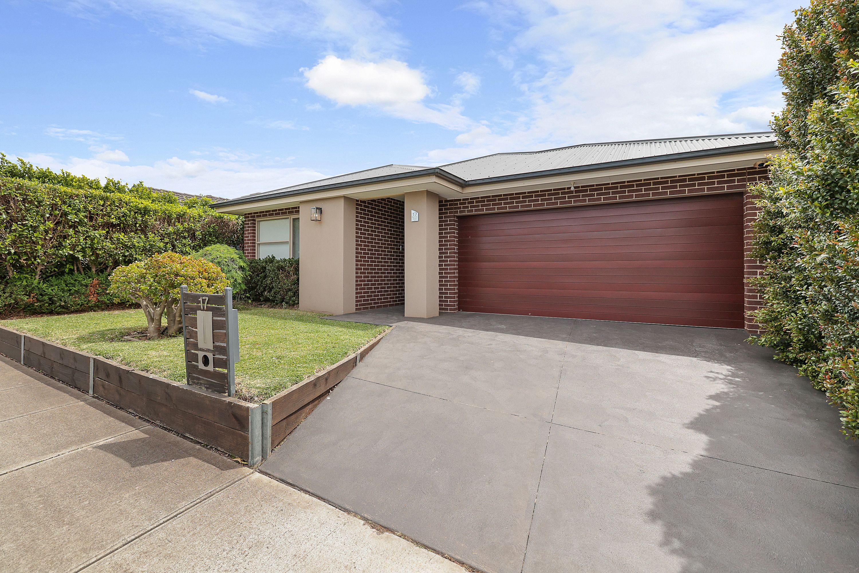 17 Burrow Drive, Diggers Rest, VIC 3427