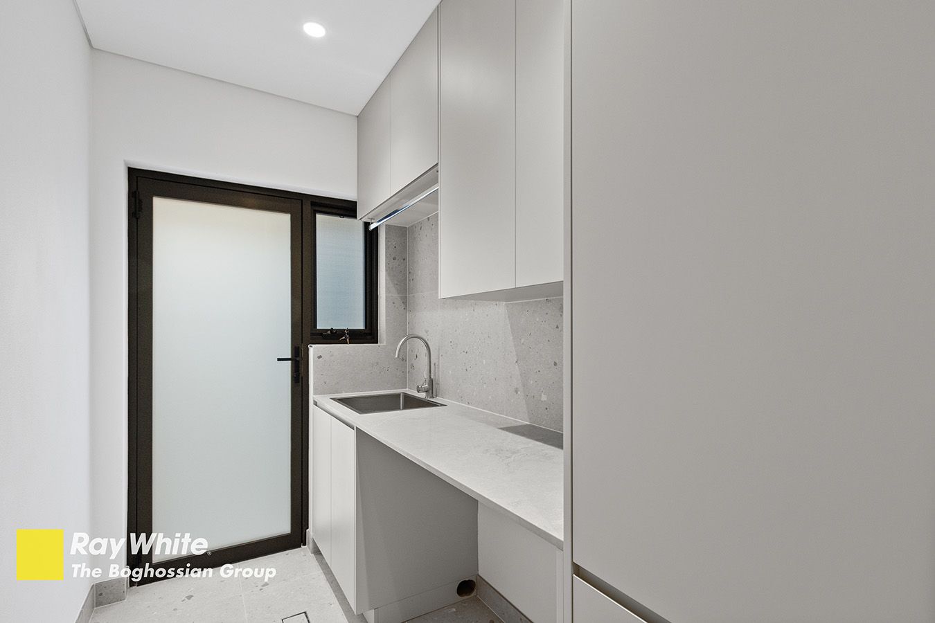 27 Bray Street — photo 10 of 14