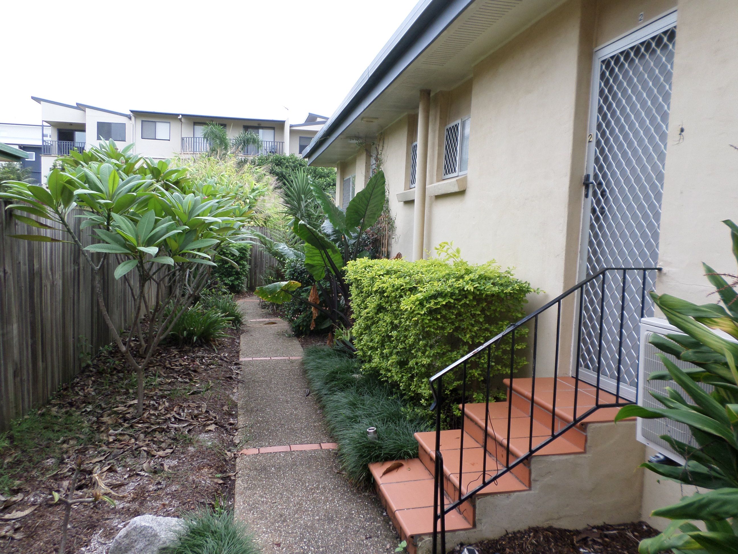 2/17 Park Road, Yeronga, QLD 4104