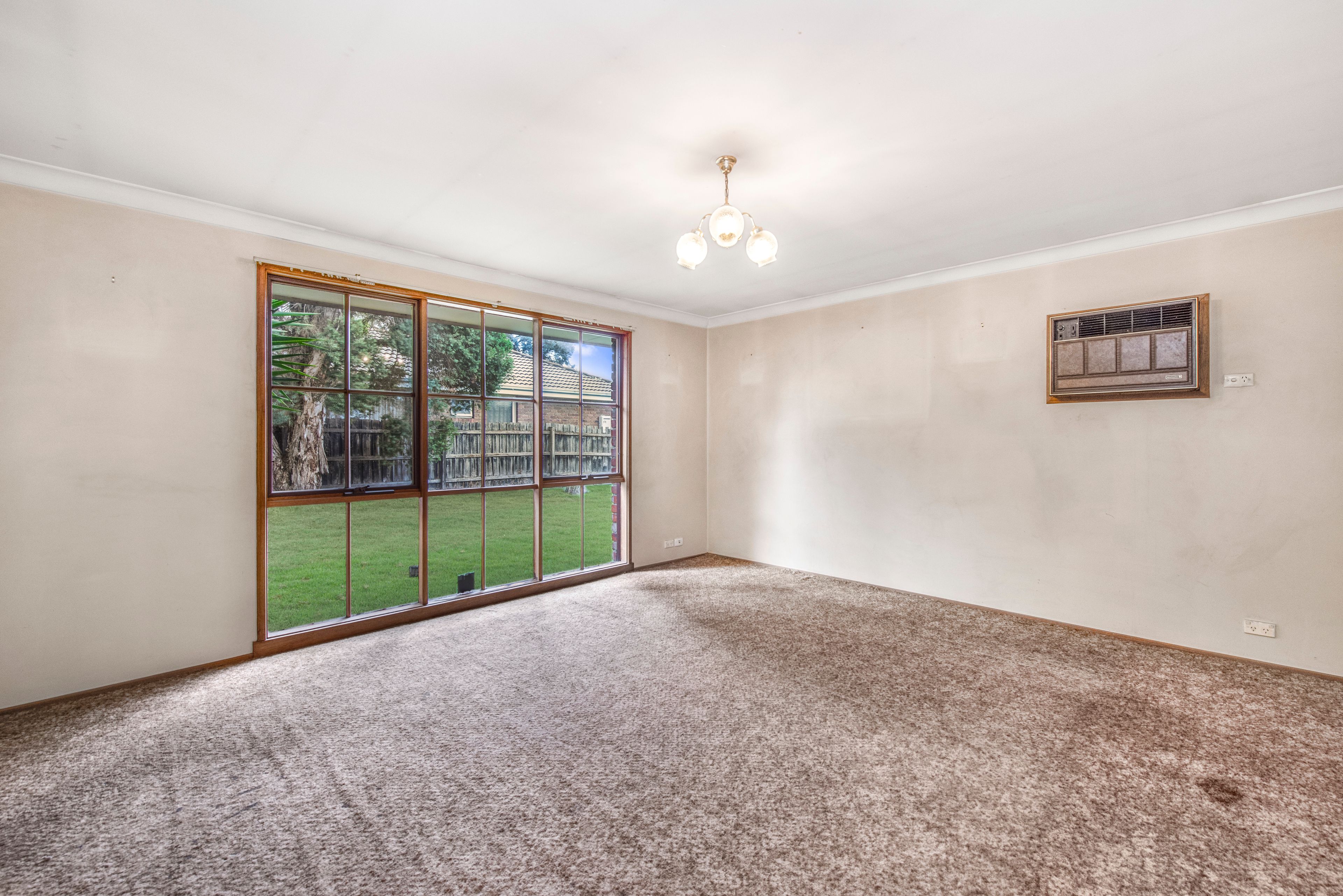 8 Ashton Place, Pakenham, VIC 3810