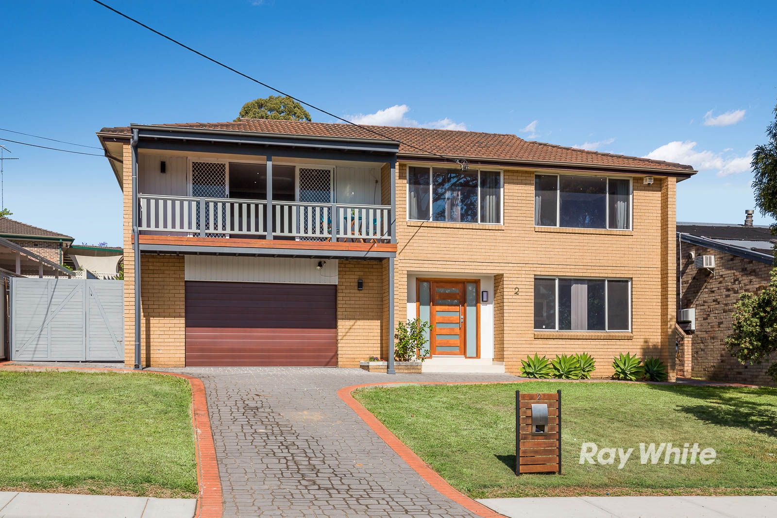 2 Pye Avenue