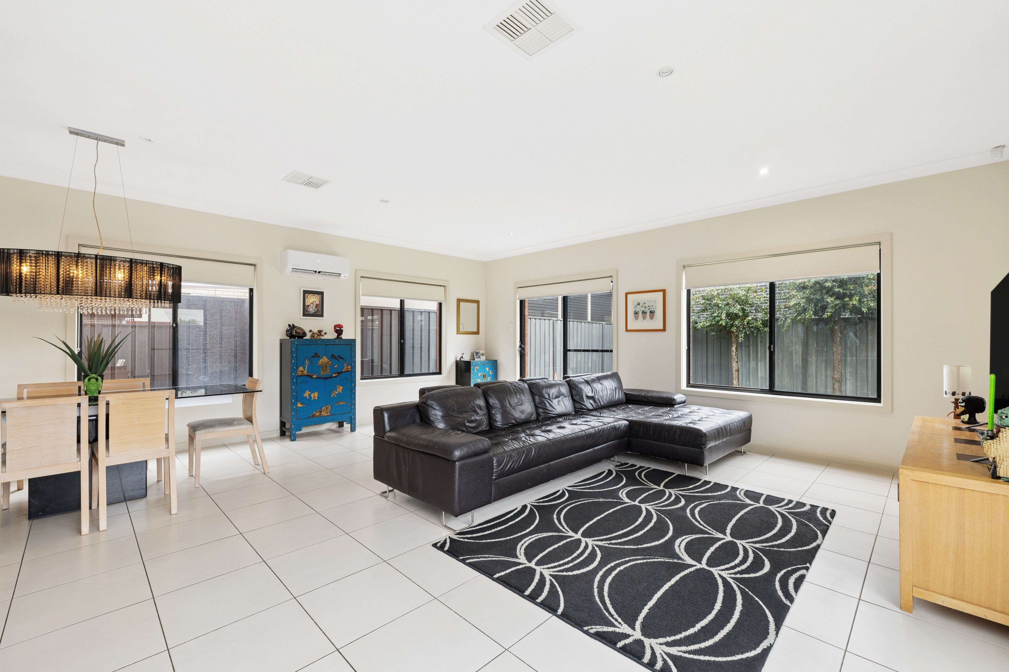 14 Heysen Crescent — photo 5 of 23