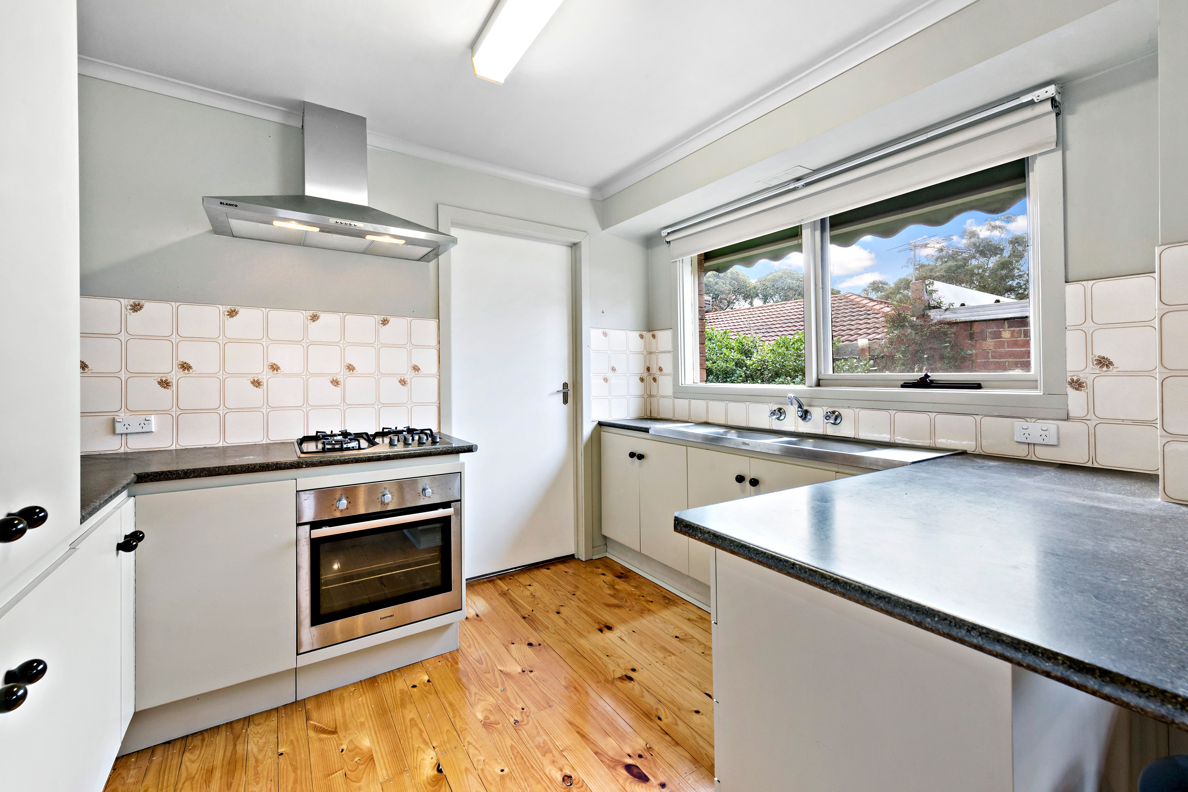 2/33 Campbell Street, Frankston, VIC 3199