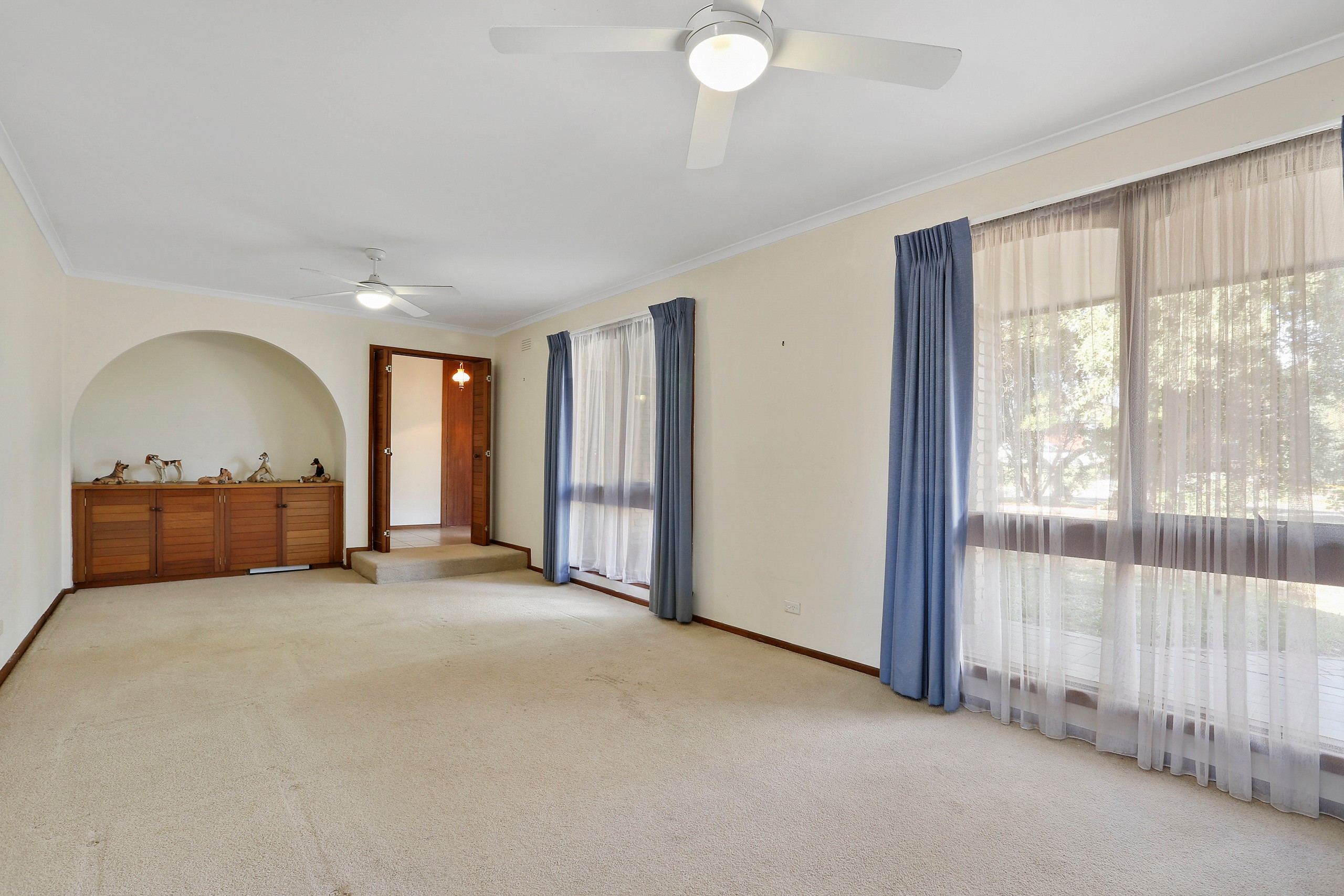 13 Crestmoor Drive, Highton, VIC 3216