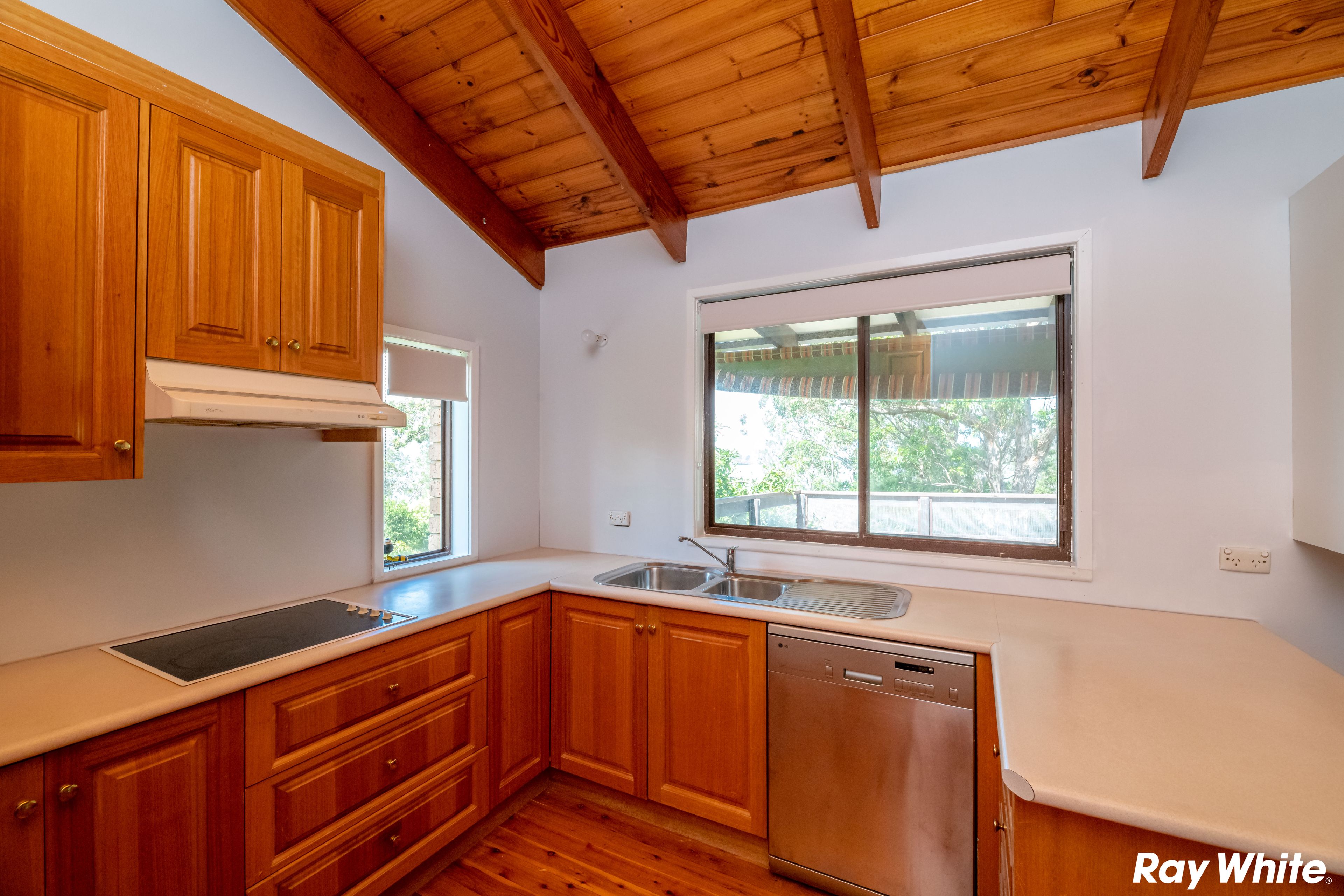 21 Green Point Drive, Green Point, NSW 2428