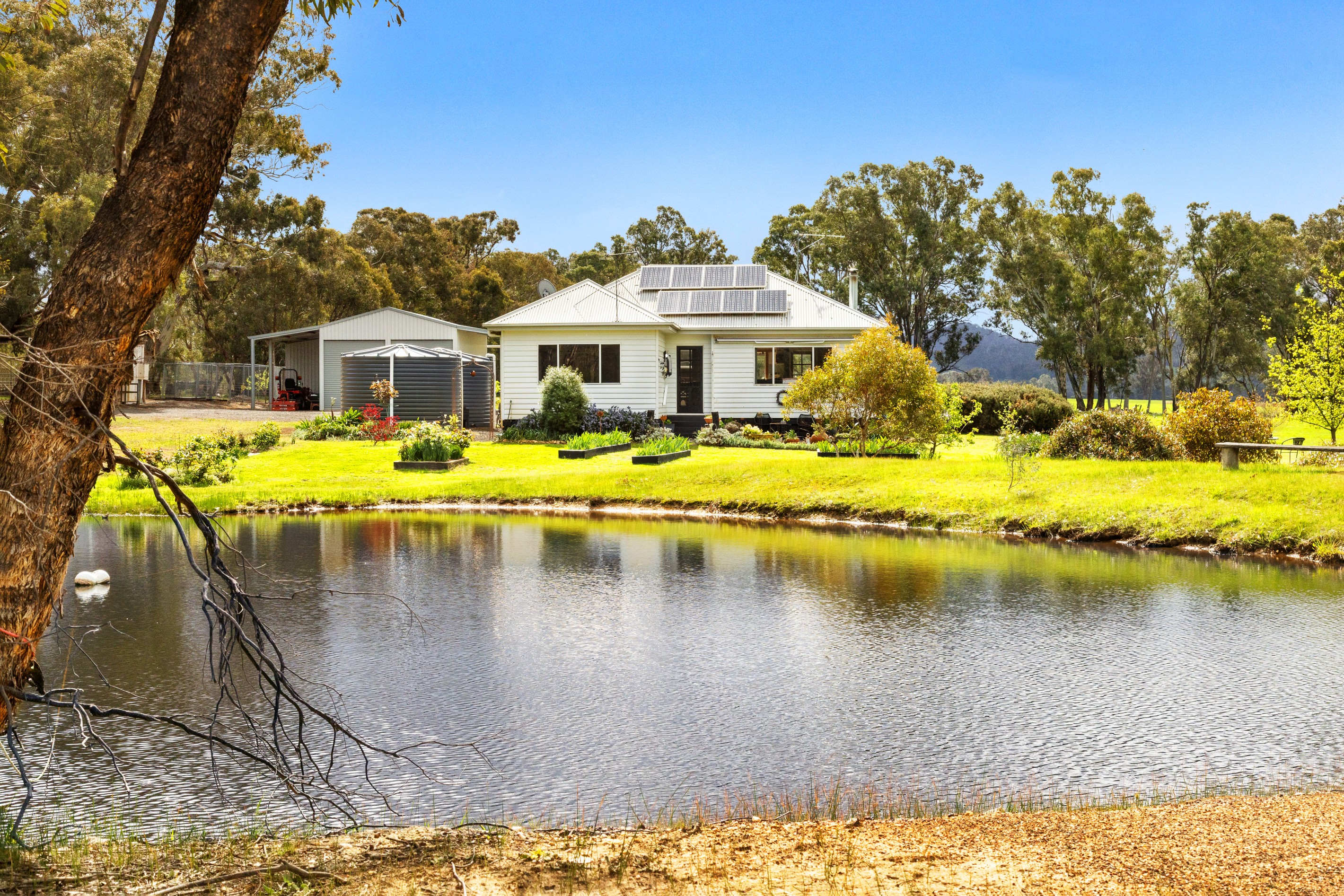 28 Moonambel Back Road, Moonambel, VIC 3478