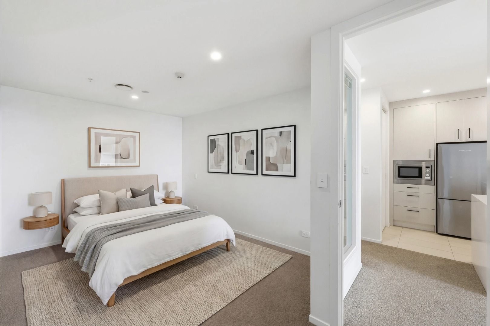 904/8 Waikumete Road, Glen Eden, Waitakere City