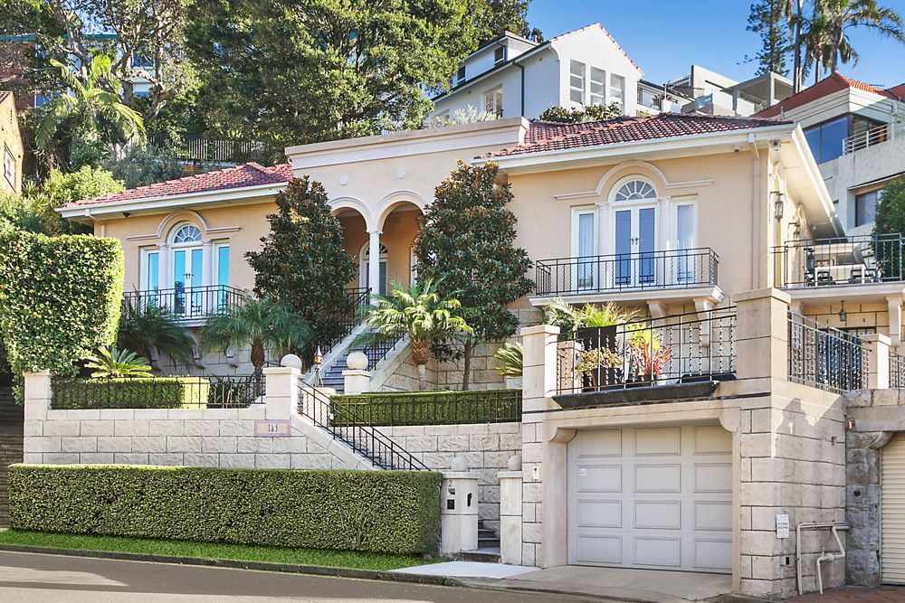 2 Wiston Gardens