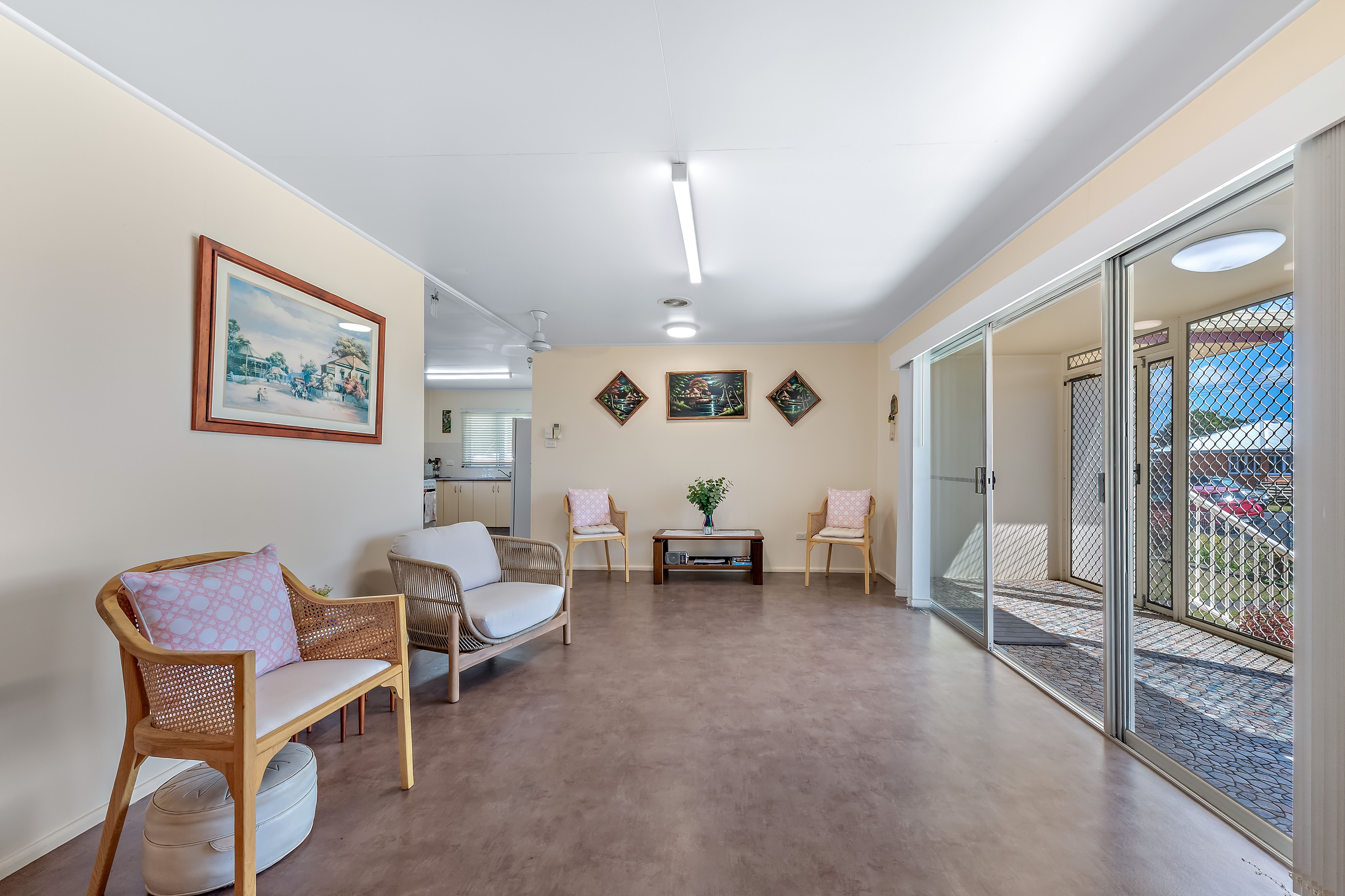 18 Elizabeth Street — photo 5 of 15