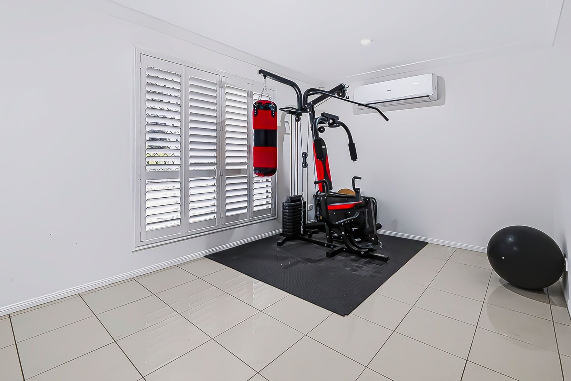 21 Karajini Crescent — photo 6 of 17