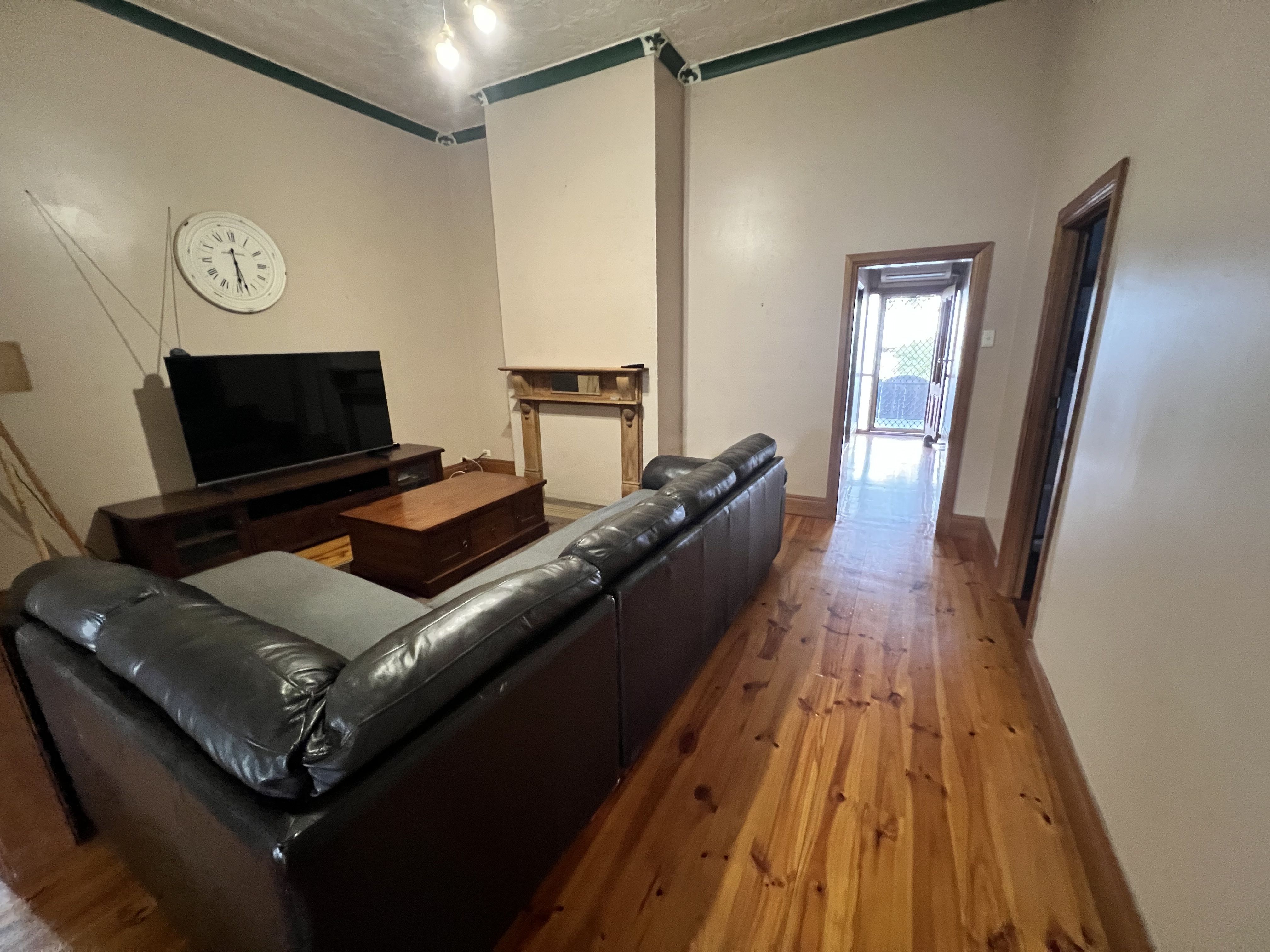 184 Ryan Street — photo 8 of 12