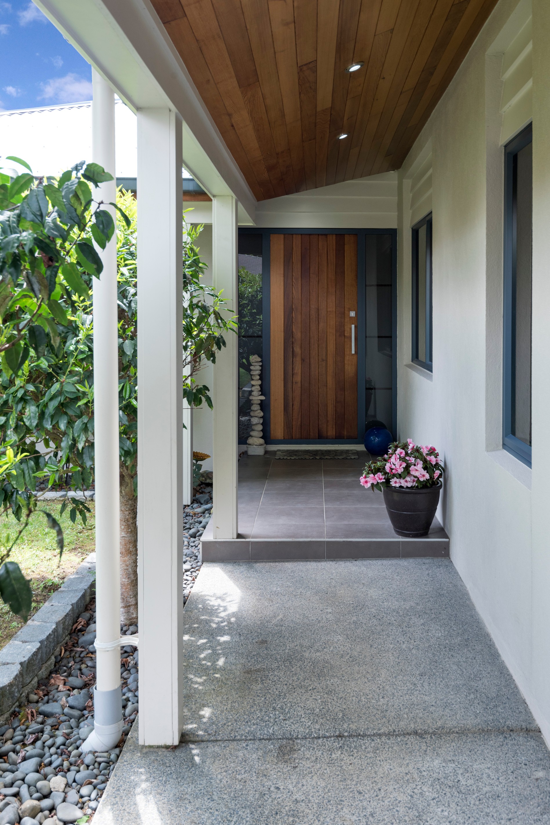 5 Adonis Place, Half Moon Bay, Manukau City
