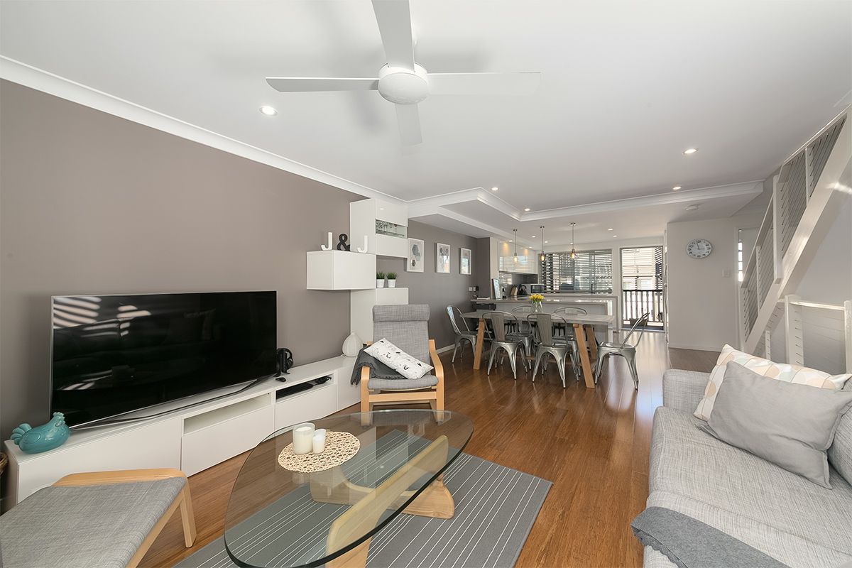 23 Elliott Street, Kangaroo Point QLD 4169