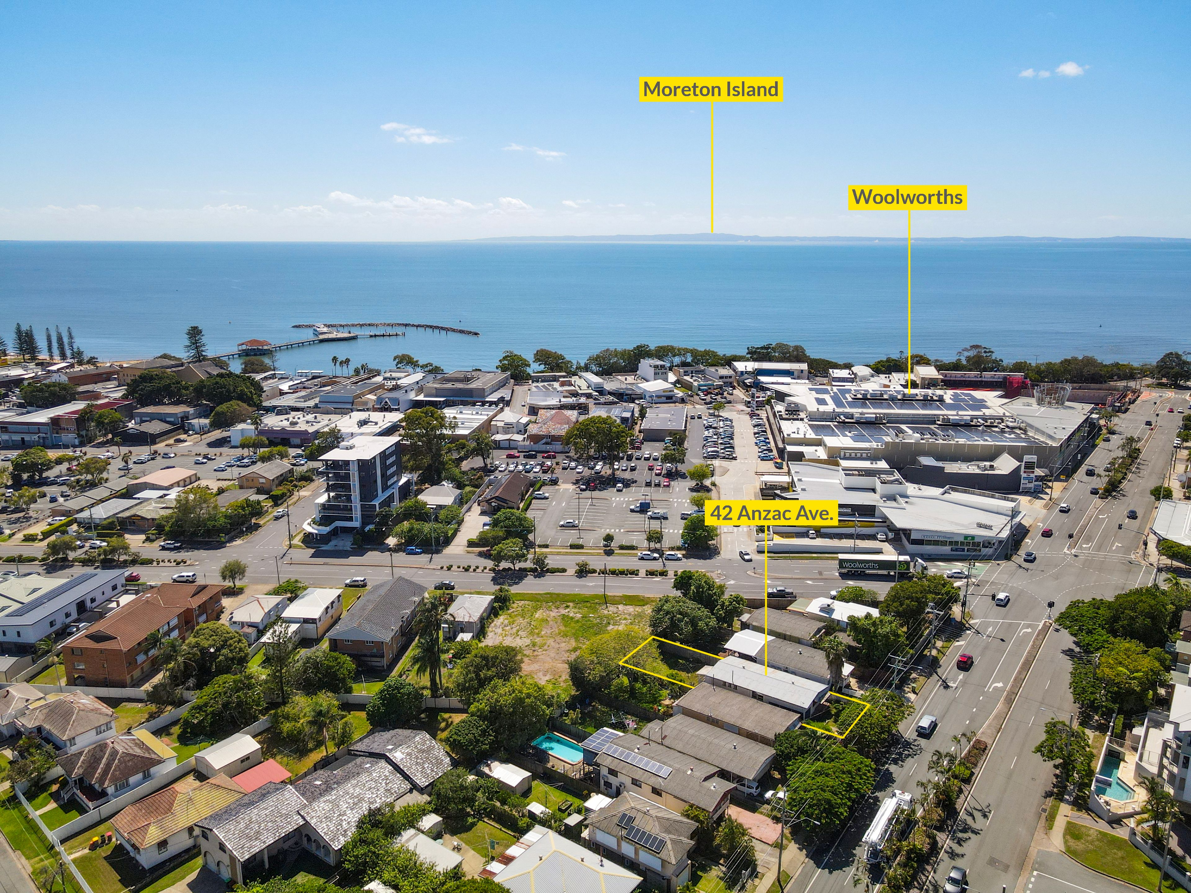 42 Anzac Avenue, Redcliffe, QLD 4020
