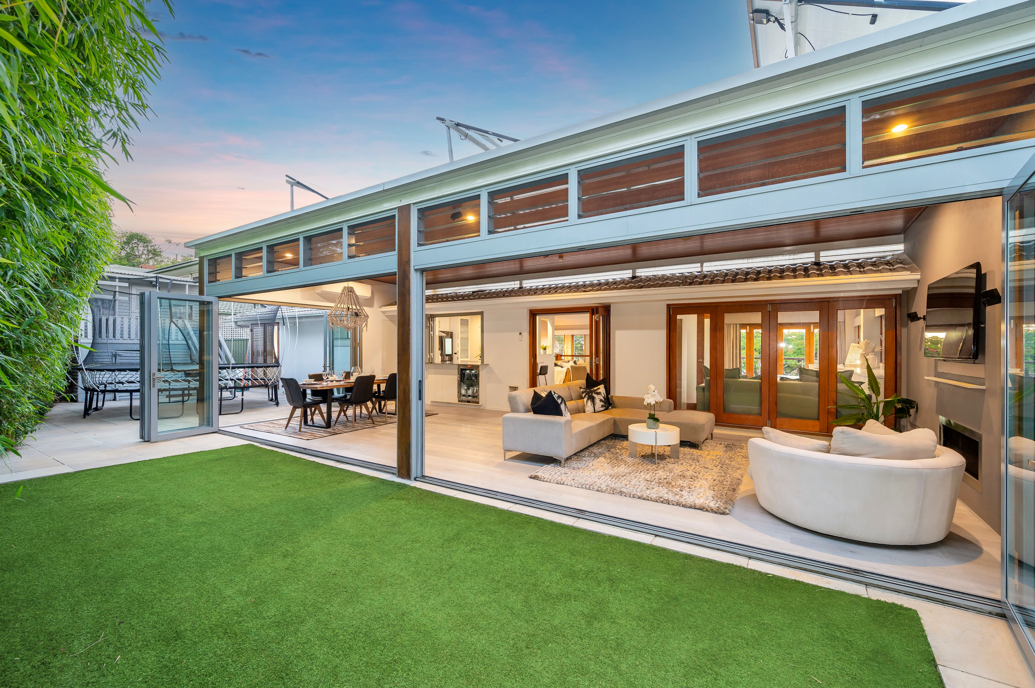 15 Lynell Street, Hamilton, QLD 4007