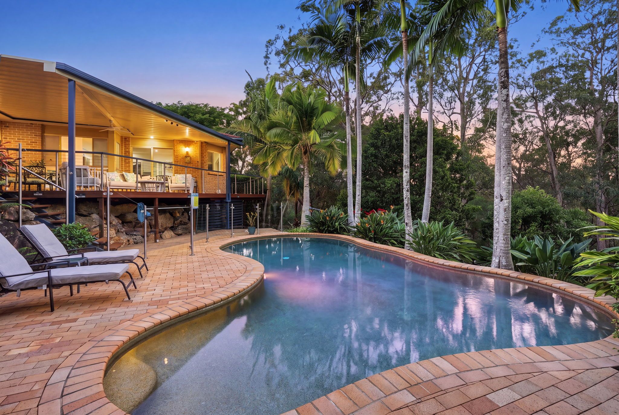 3 Forest Drive, Elanora, QLD 4221