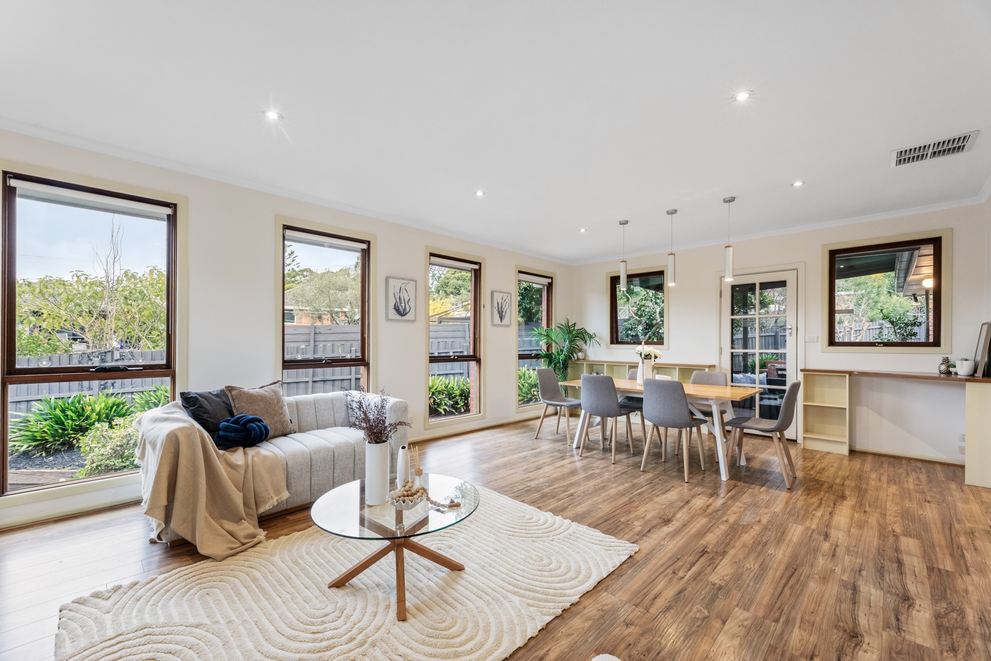 18 Mingeta Avenue, Blackburn South, VIC 3130