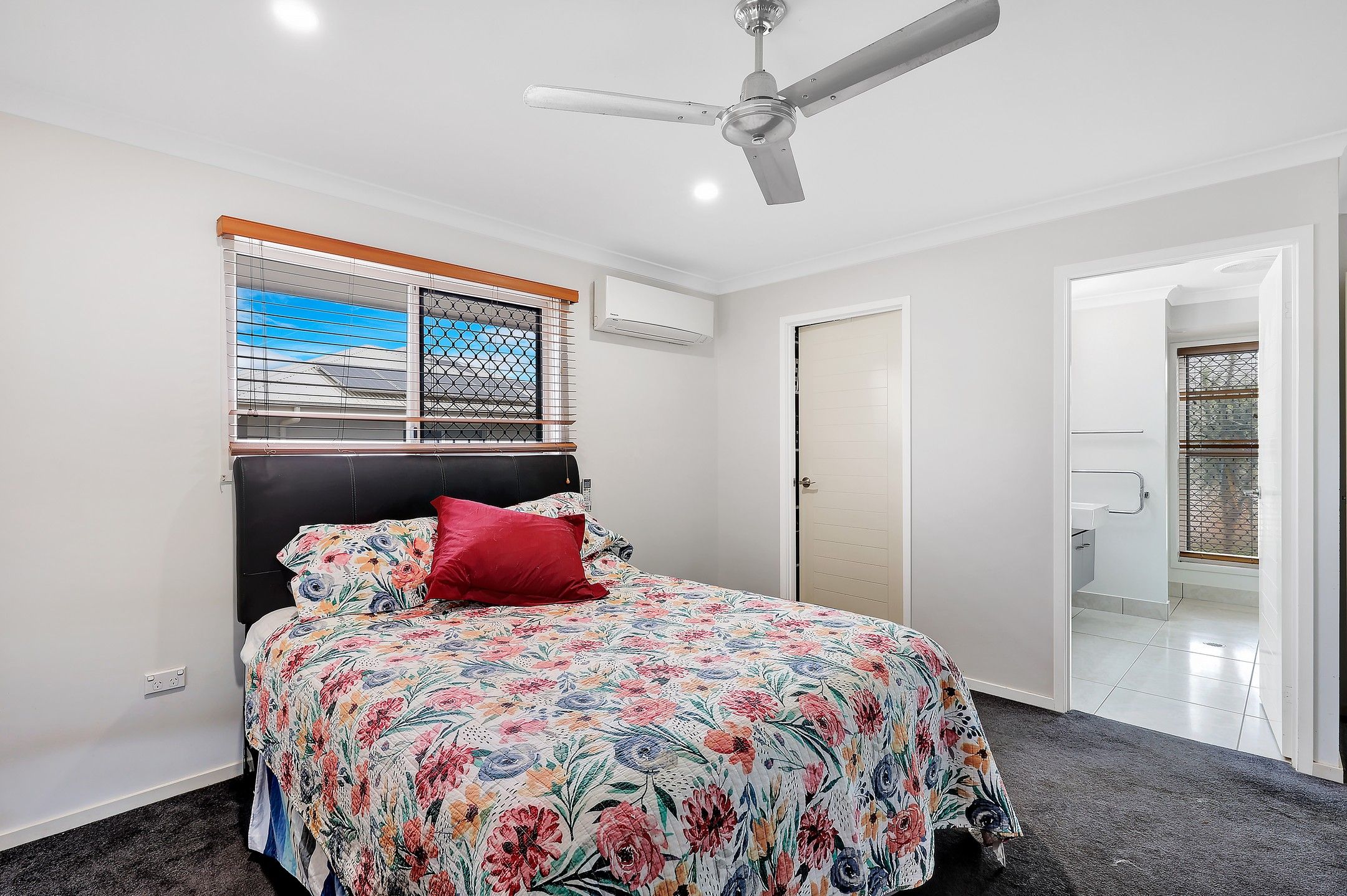 28 Coral Garden Drive — photo 13 of 30
