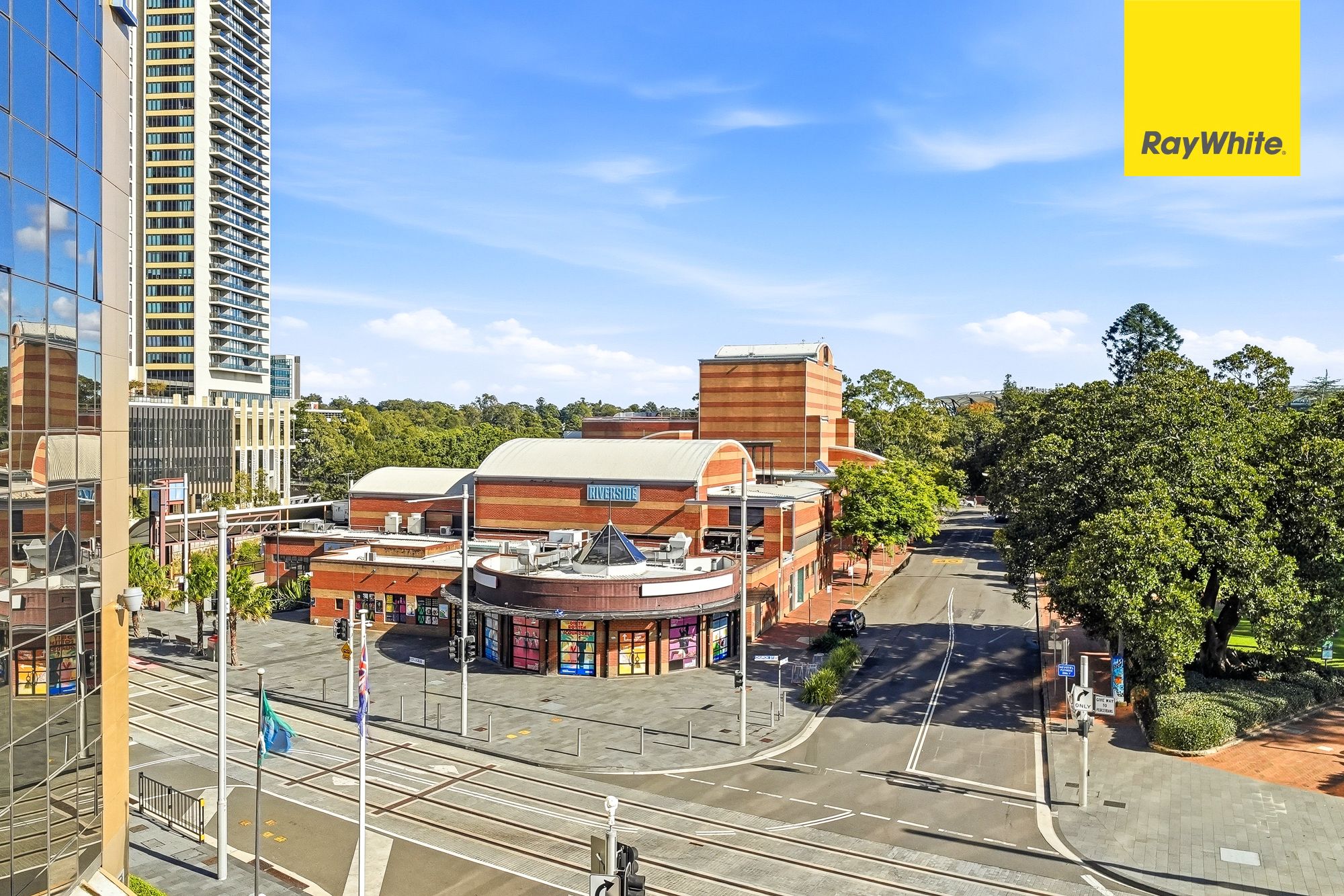 412/354-366 Church Street — photo 8 of 14