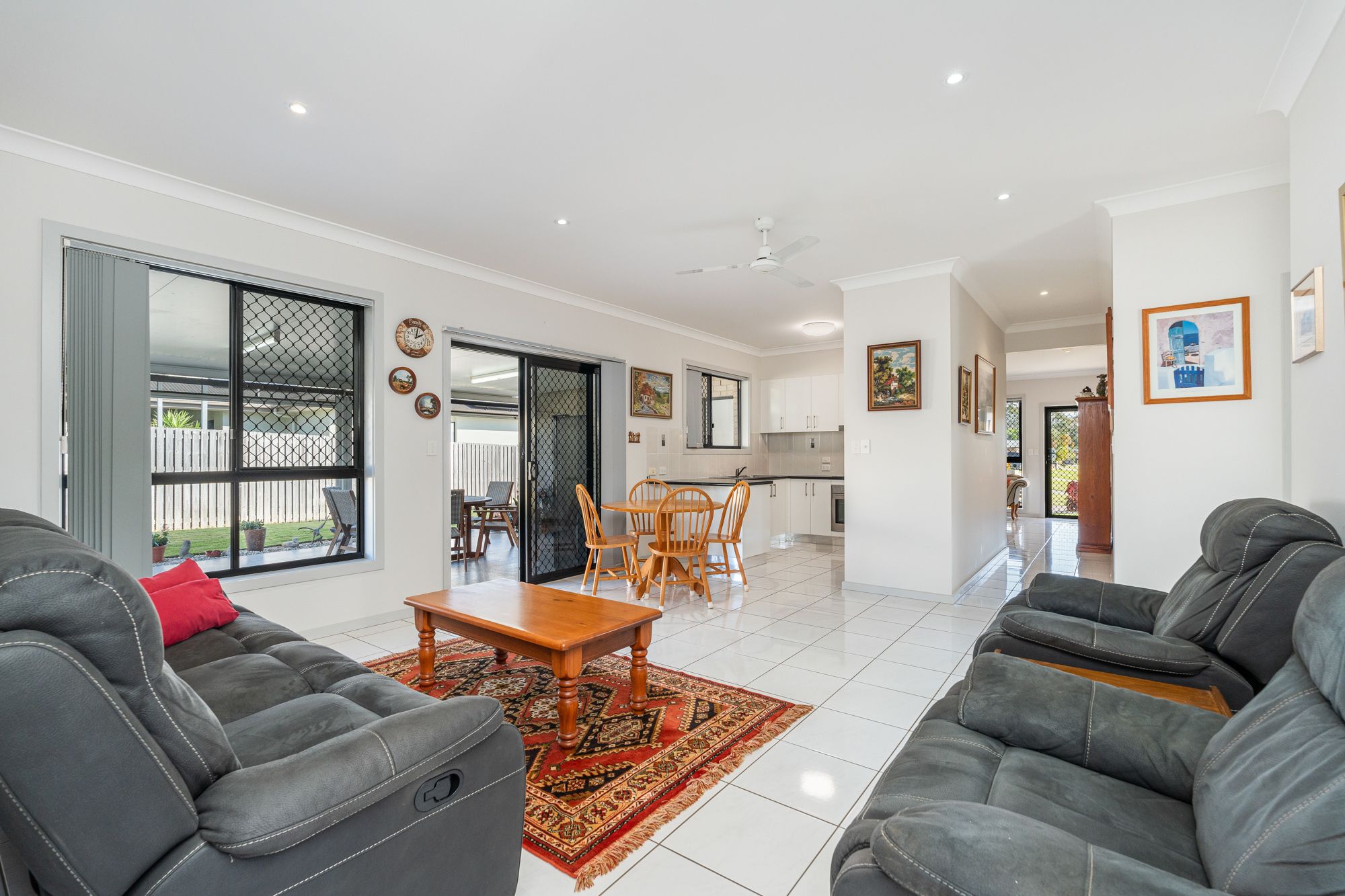 23 Gumtree Drive — photo 8 of 27