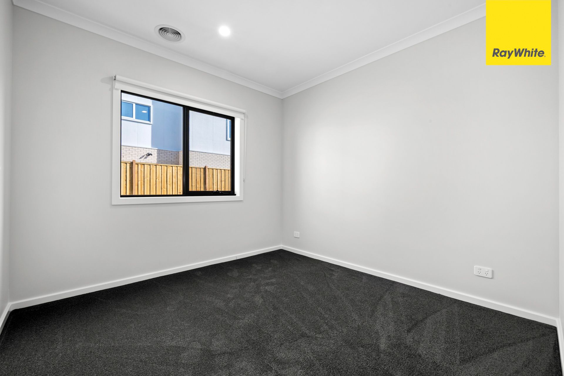 36 Salters Street — photo 10 of 12
