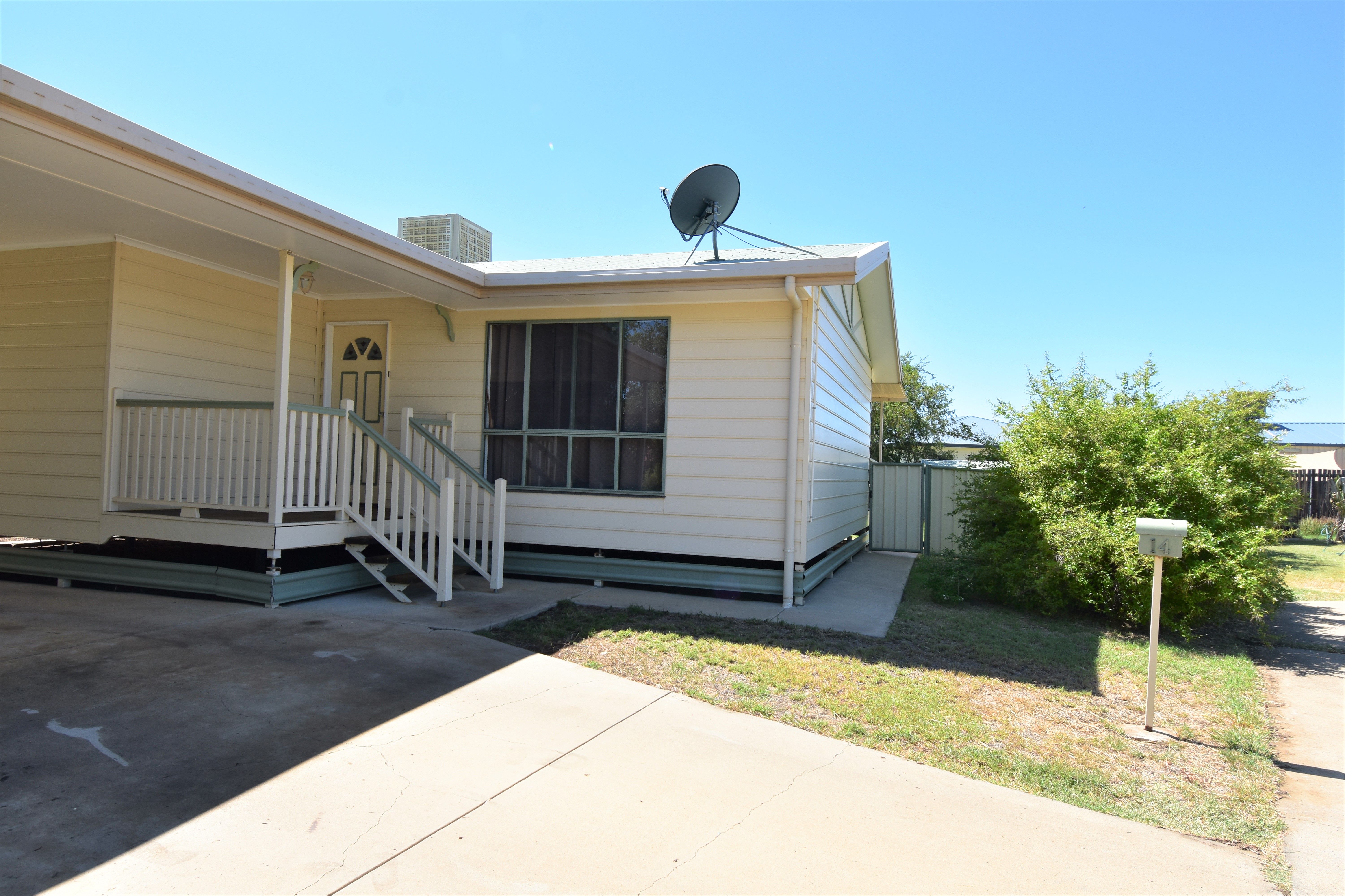 14 Bluebird Court, Longreach, QLD 4730