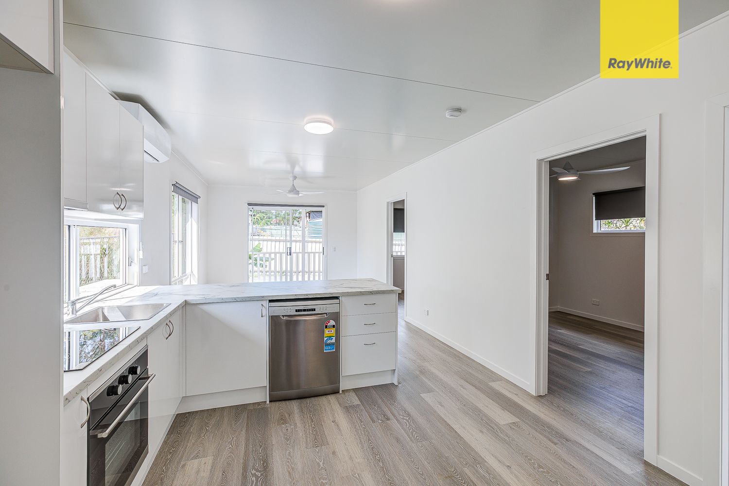 49A Karri Avenue — photo 8 of 13