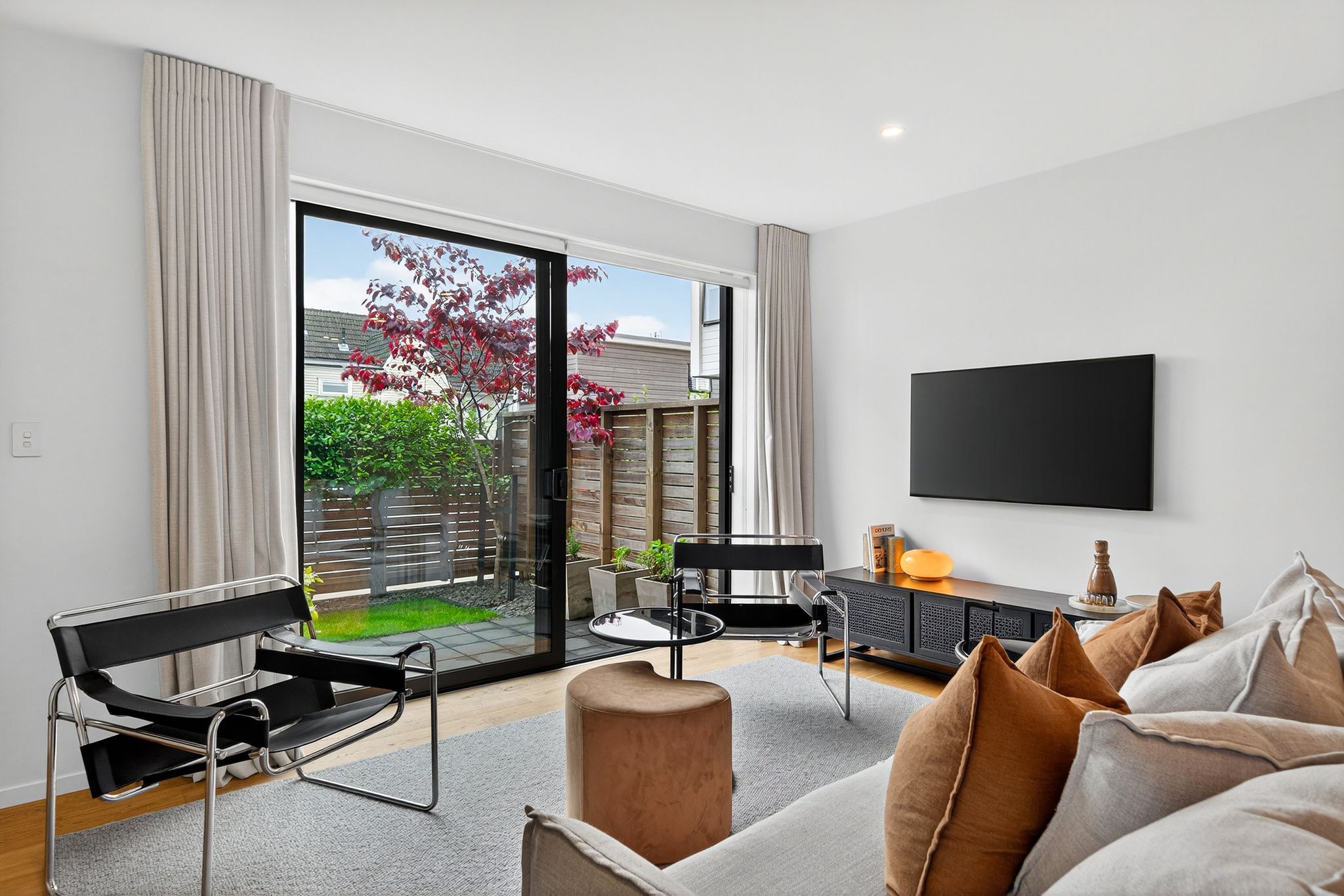 7/4 Glen Atkinson Street, St Heliers