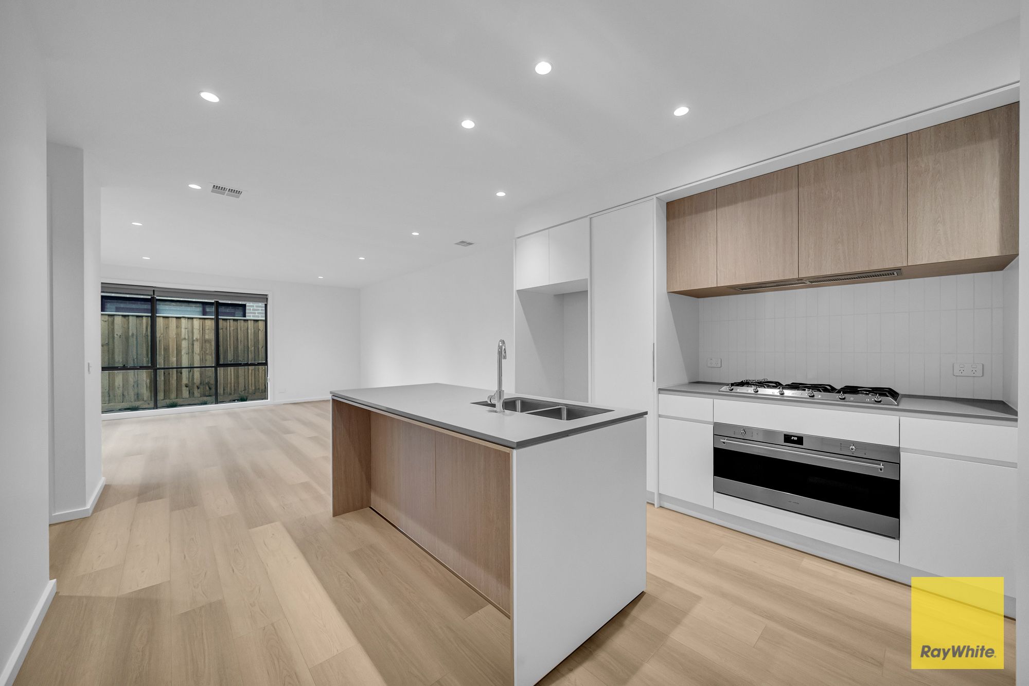 11 Endurance Road, AINTREE, VIC 3336